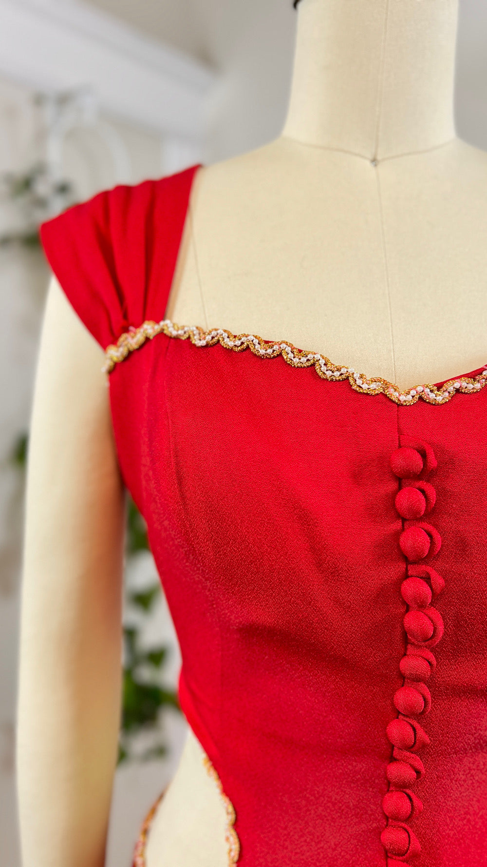 1990s Waist Cutout Red Party Dress | small