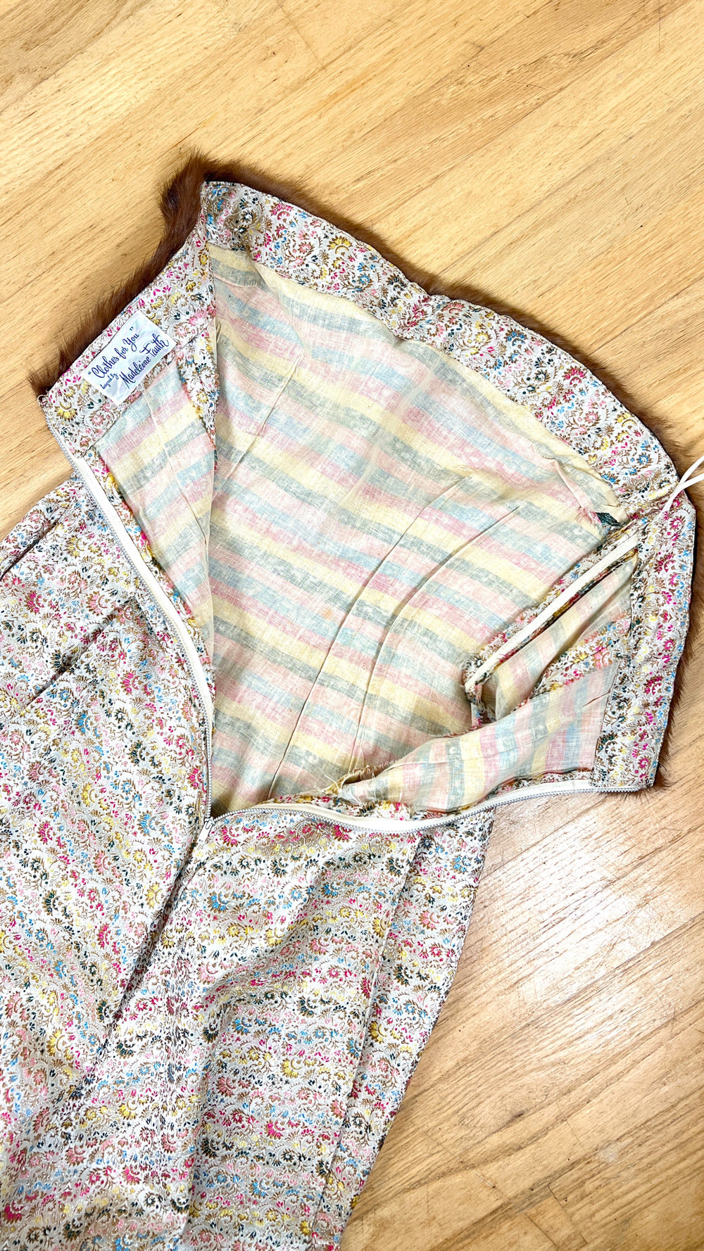 Vintage 1950s 50s Floral Brocade Fur Trim Strapless Wiggle Sheath Party Evening Dress Special Occasion Asian Chinoiserie Gown Pin Up