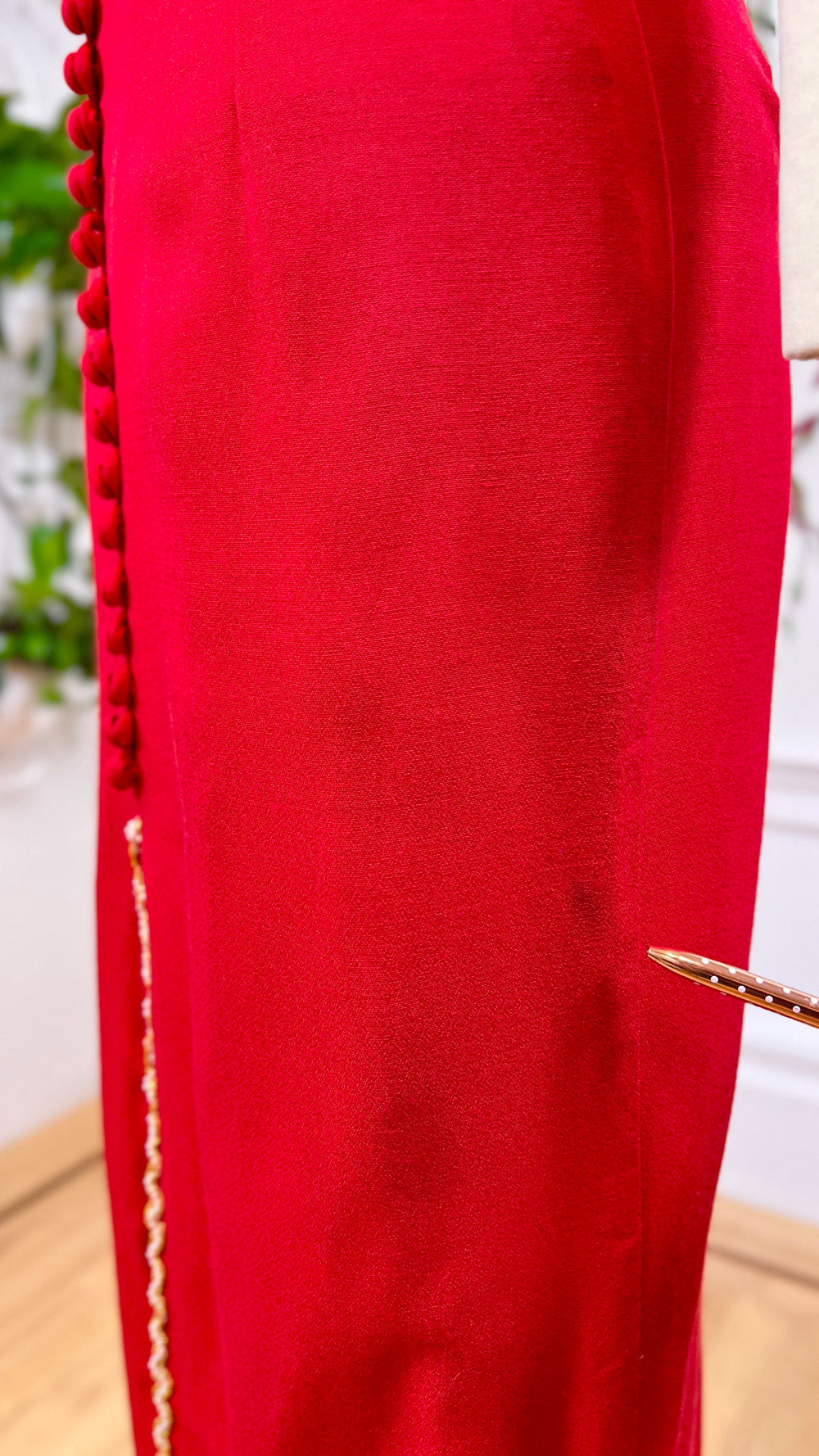 1990s Waist Cutout Red Party Dress | small