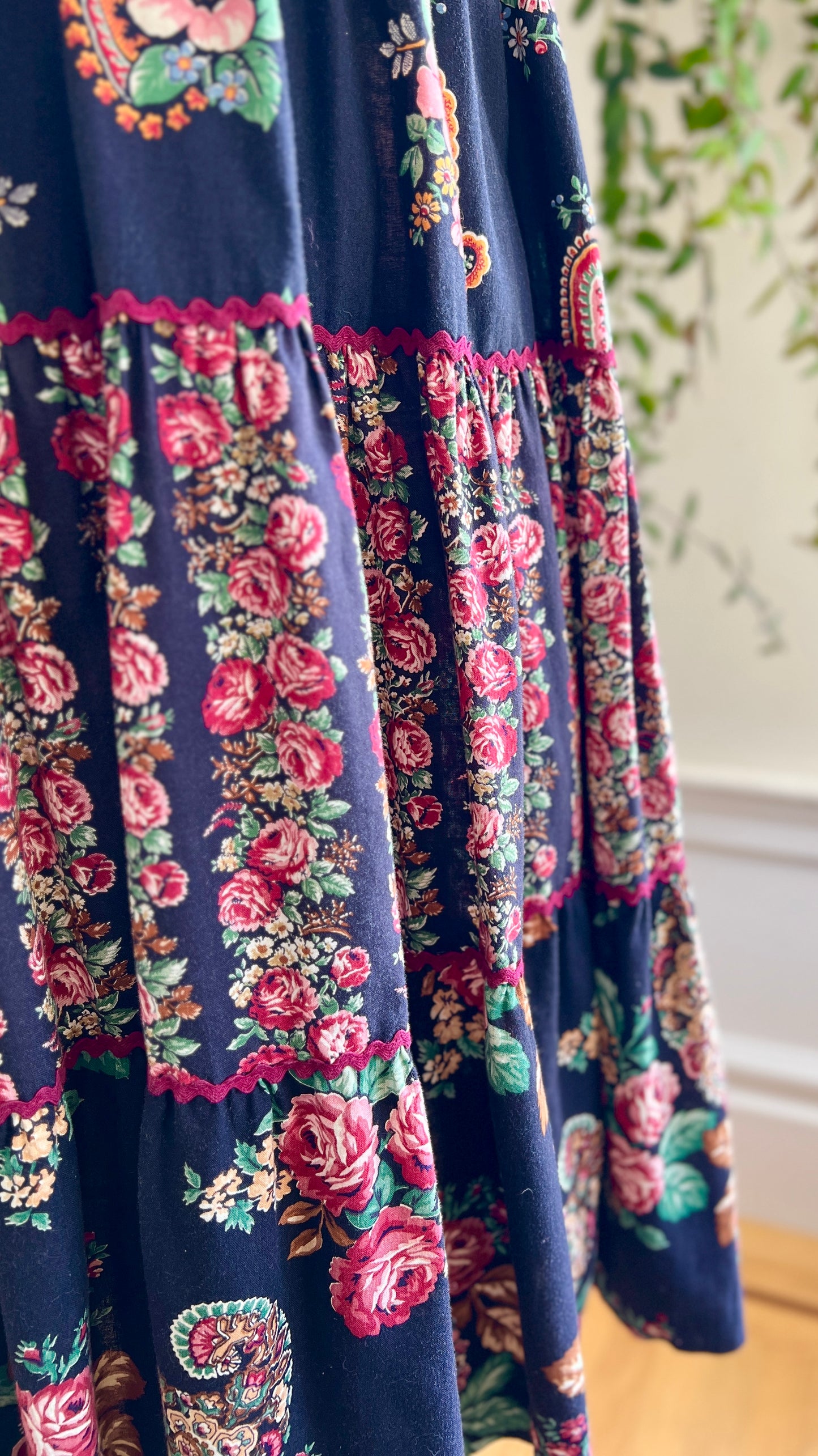 1970s YOUNG EDWARDIAN Floral Corset Dress | small
