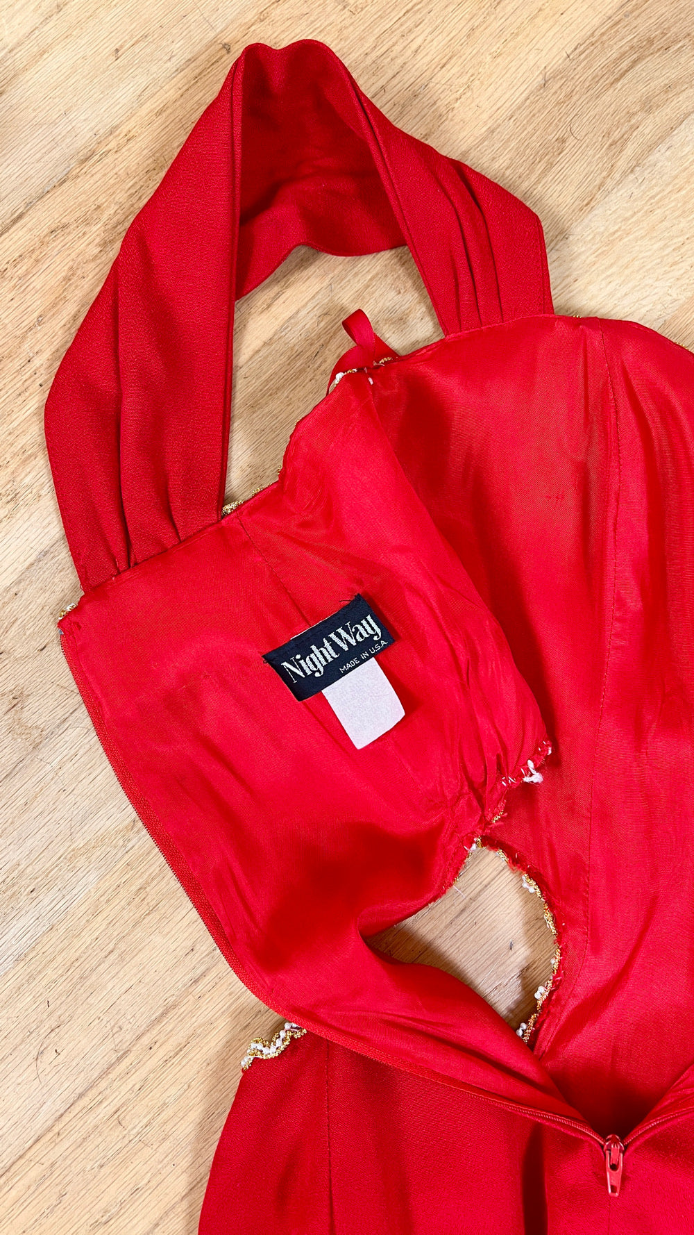 1990s Waist Cutout Red Party Dress | small