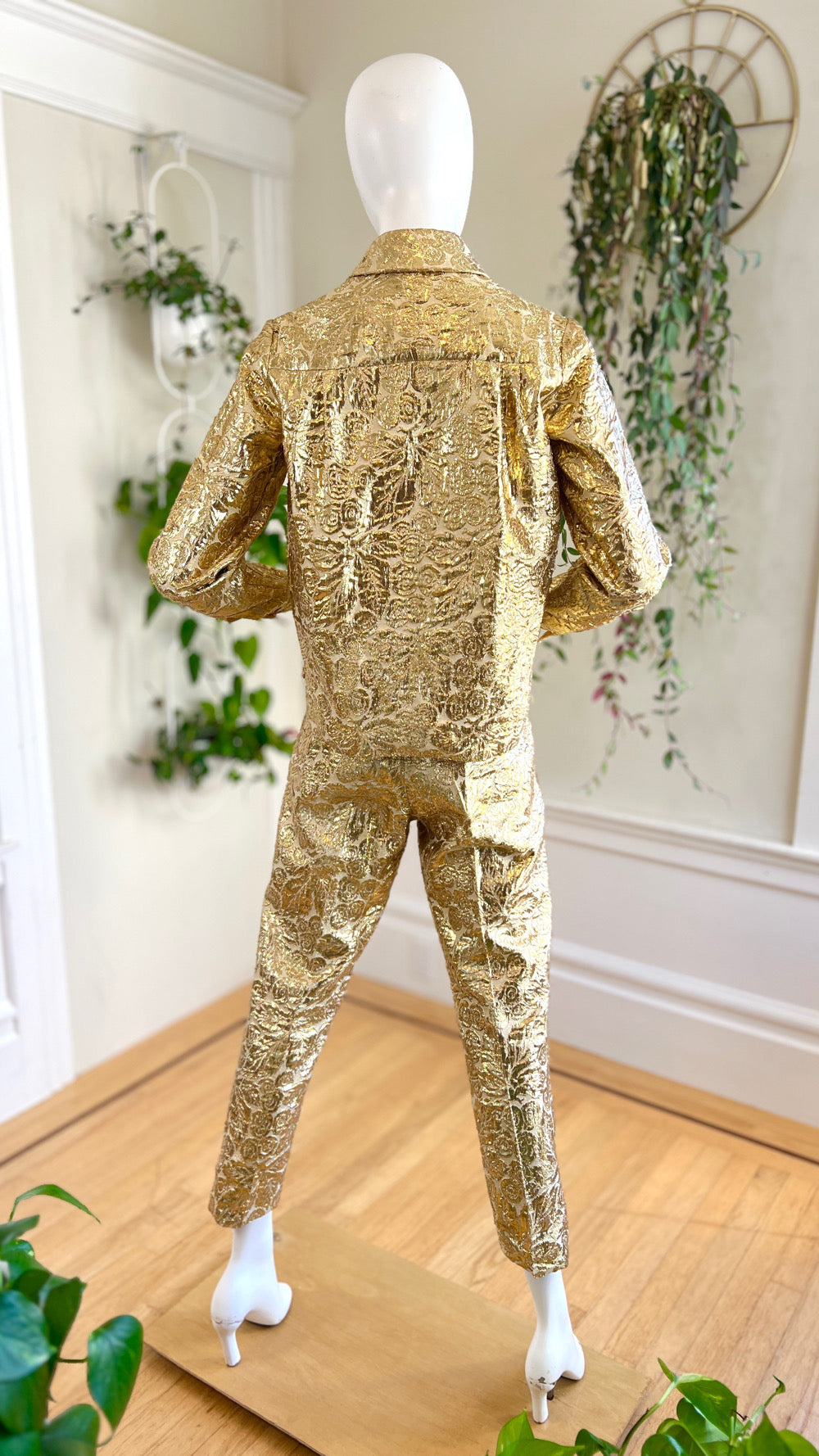 1960s 3-Piece Gold Lurex Floral Brocade Pant Suit | small
