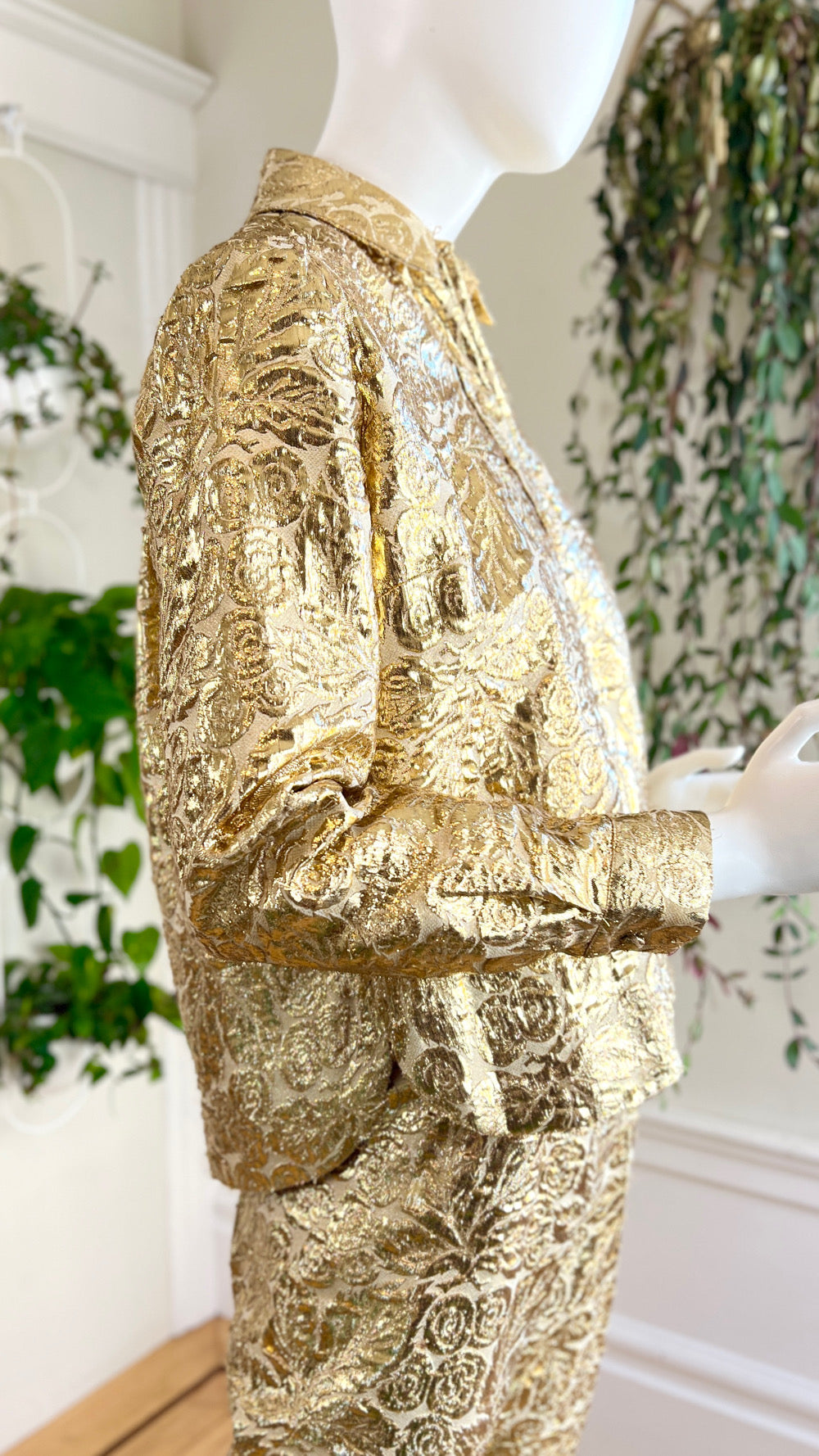 1960s 3-Piece Gold Lurex Floral Brocade Pant Suit | small