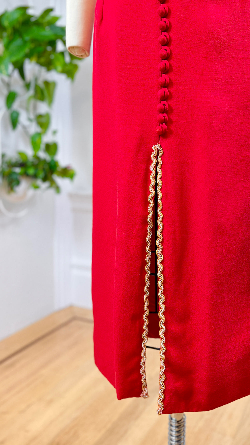1990s Waist Cutout Red Party Dress | small