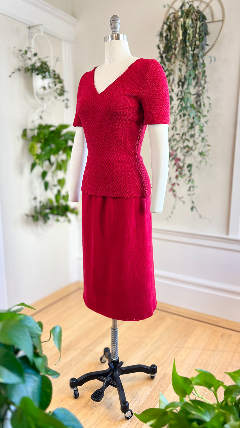 1950s Red Knit Wool Skirt Set | small/medium