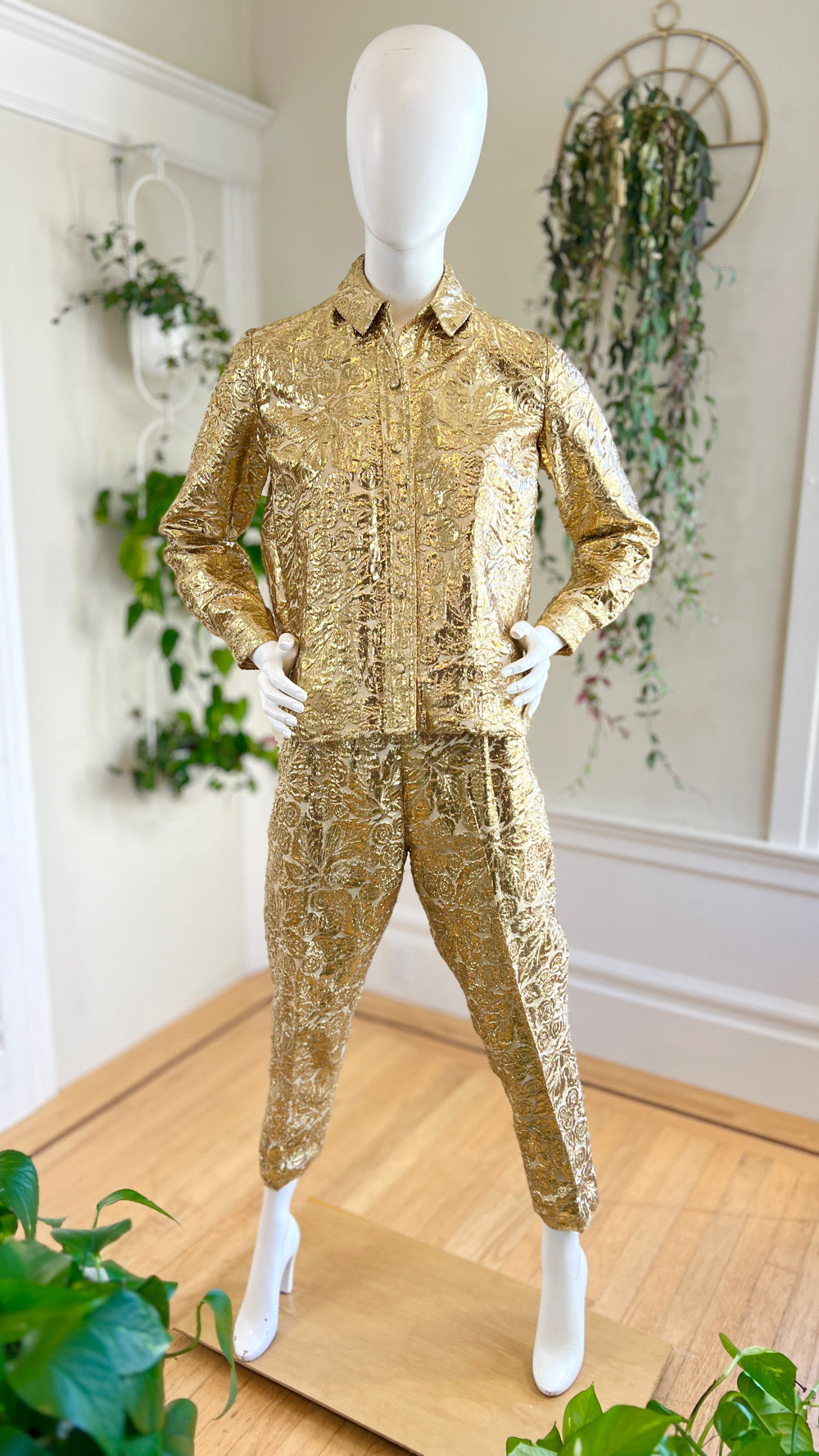 1960s 3-Piece Gold Lurex Floral Brocade Pant Suit | small