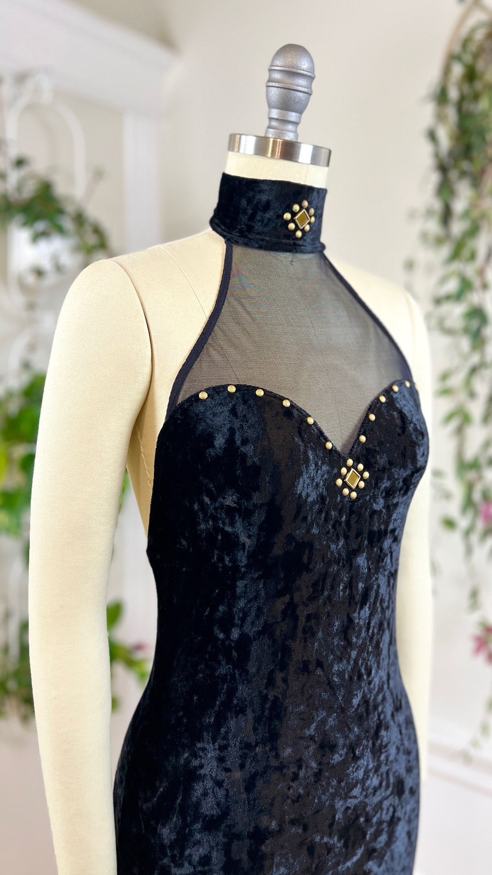 1990s Crushed Velvet Halter Maxi Dress | x-small/small