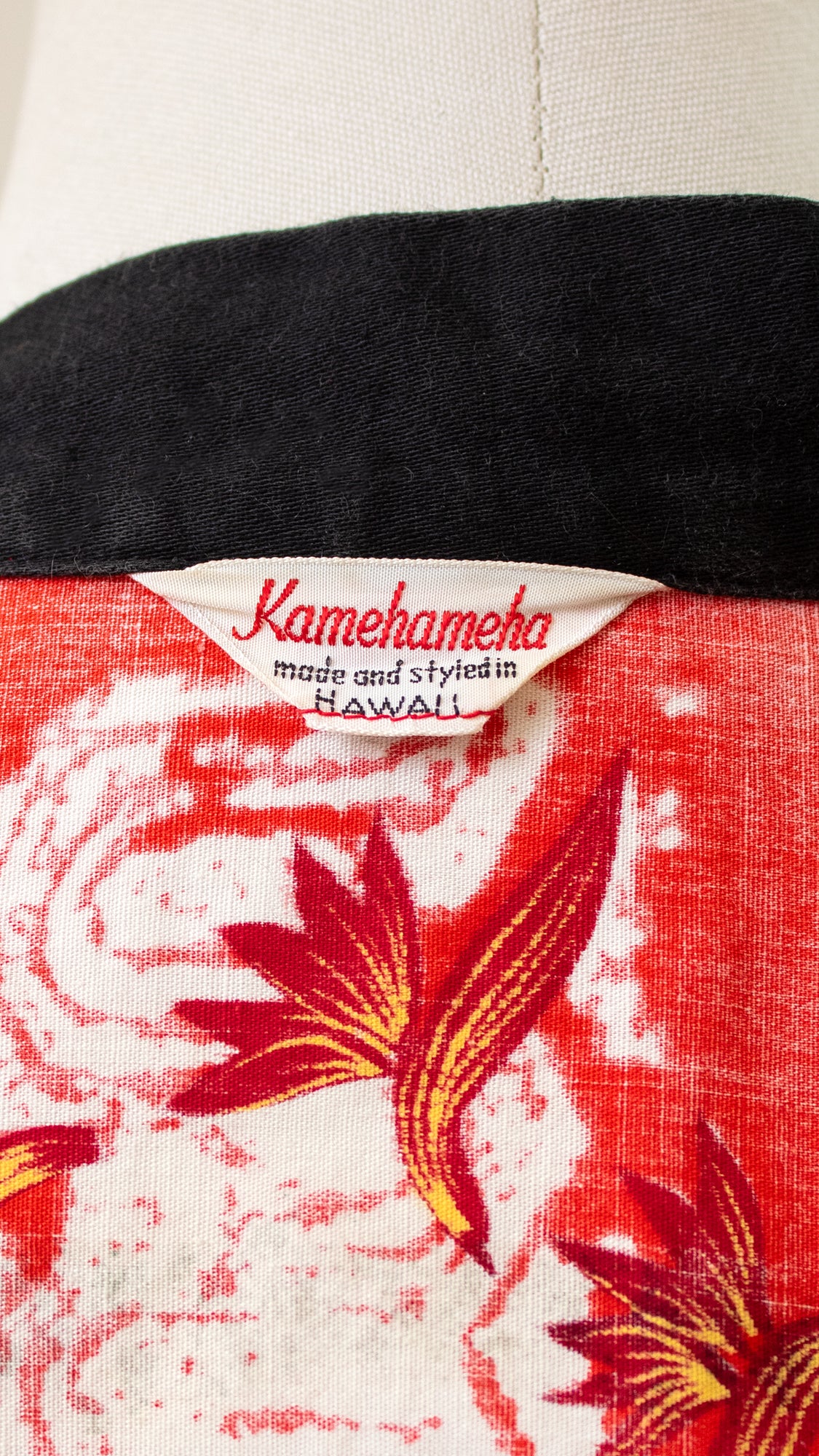 1950s KAMEHAMEHA Hawaiian Tea Timer Top | medium/large