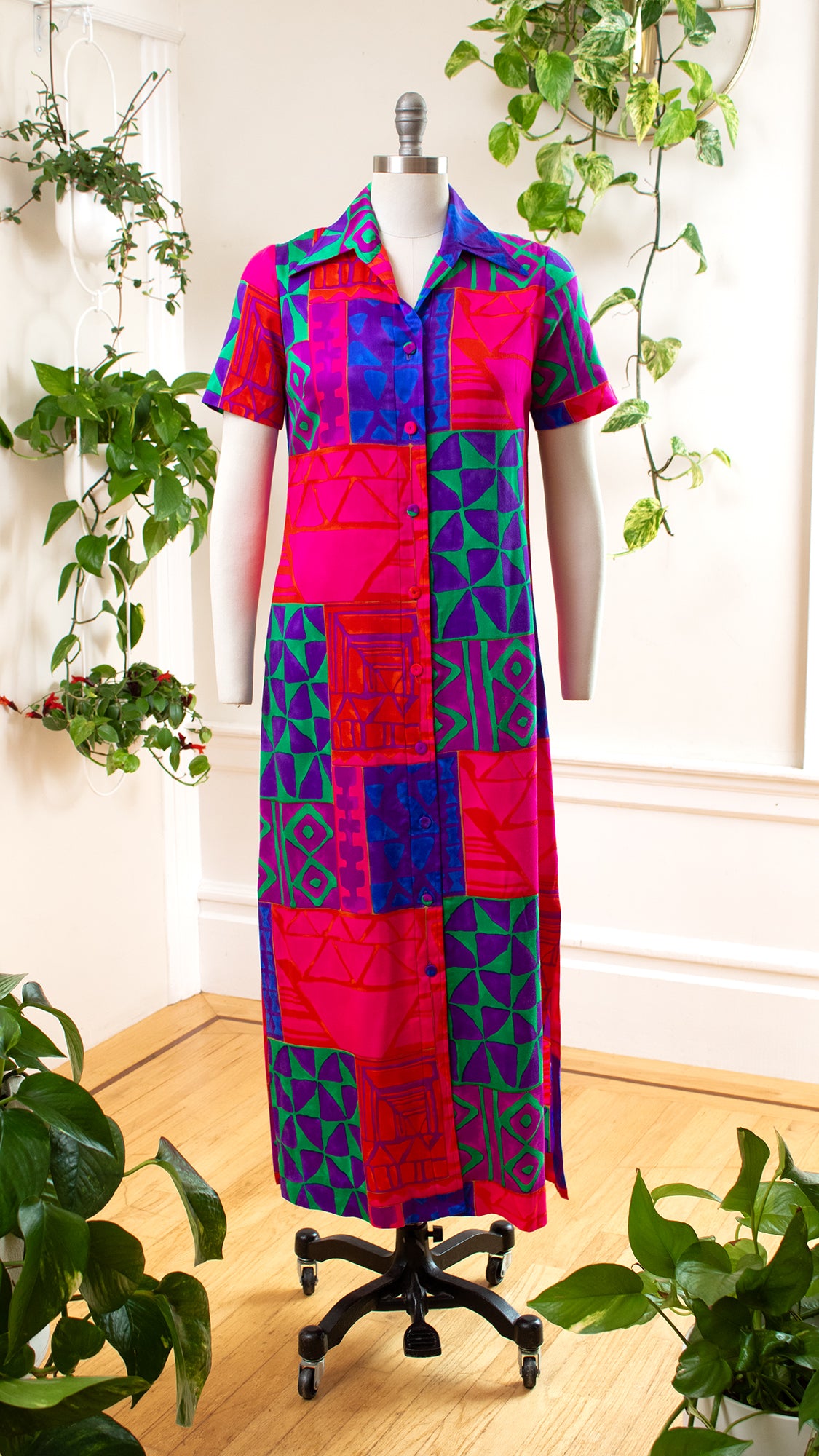 1960s 1970s Hawaiian Geometric Shirtwaist Maxi Dress | small/medium