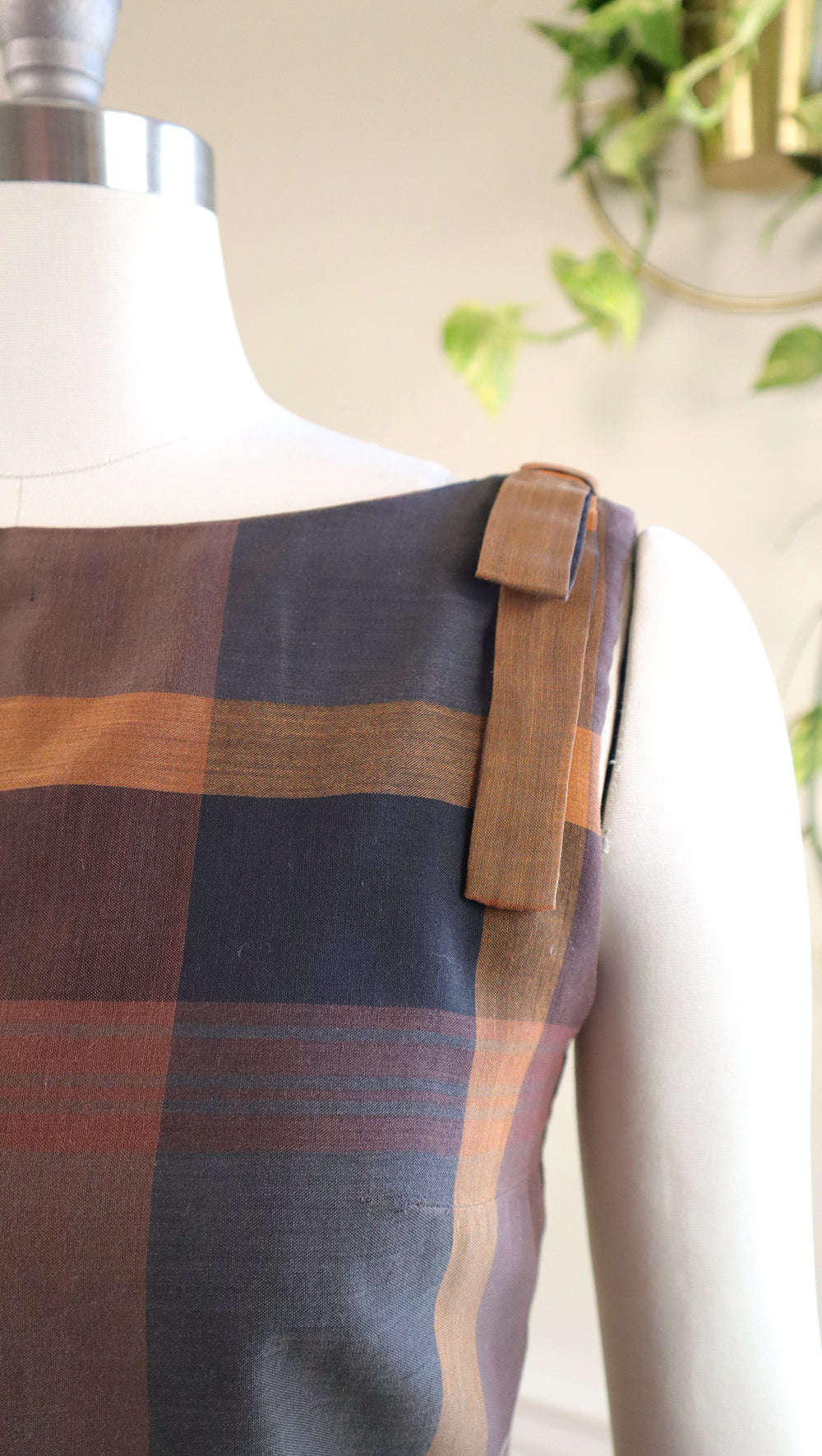 1950s L'AIGLON Brown Plaid Wiggle Dress | medium