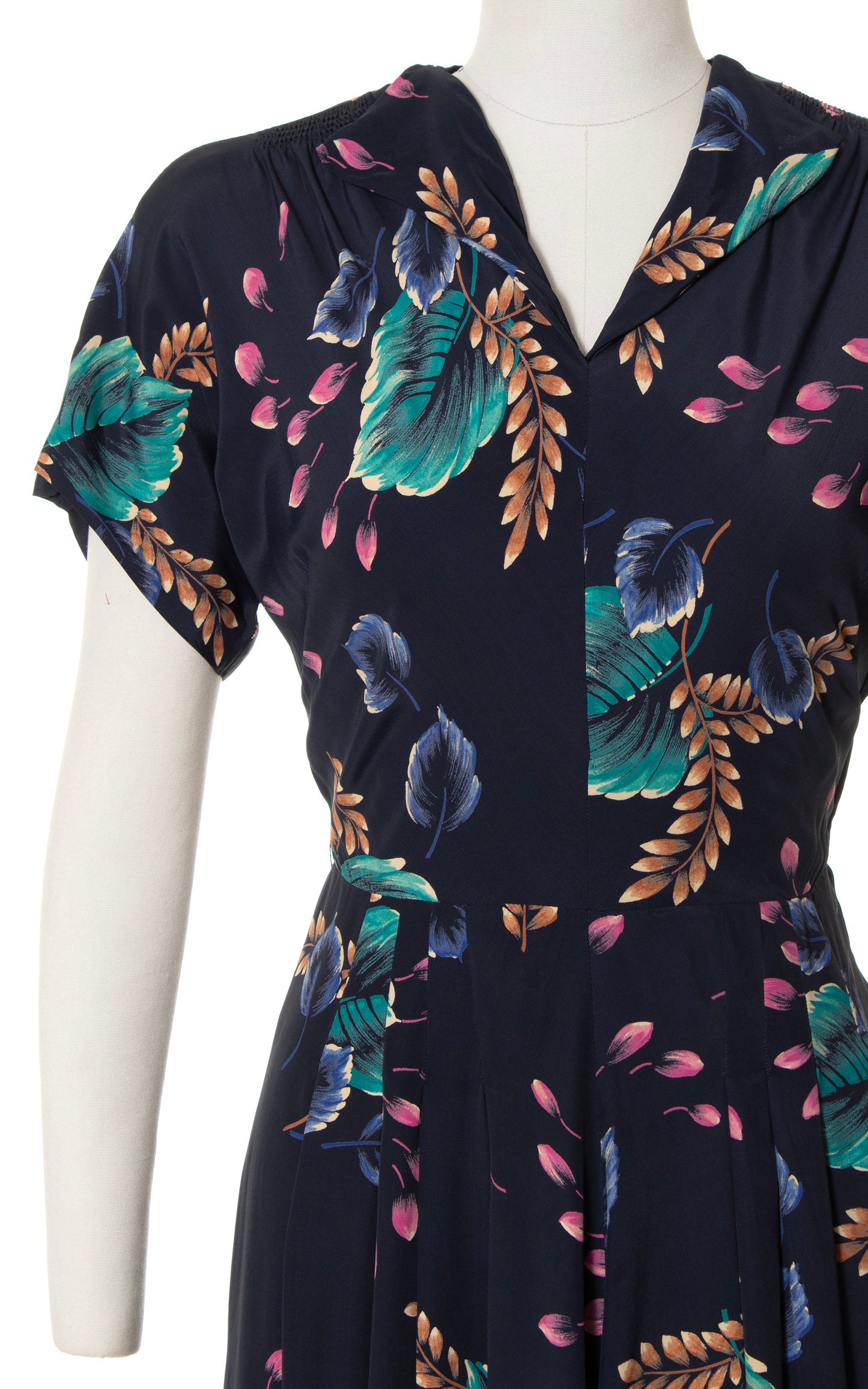 1940s Floral Rayon Cocktail Dress | medium