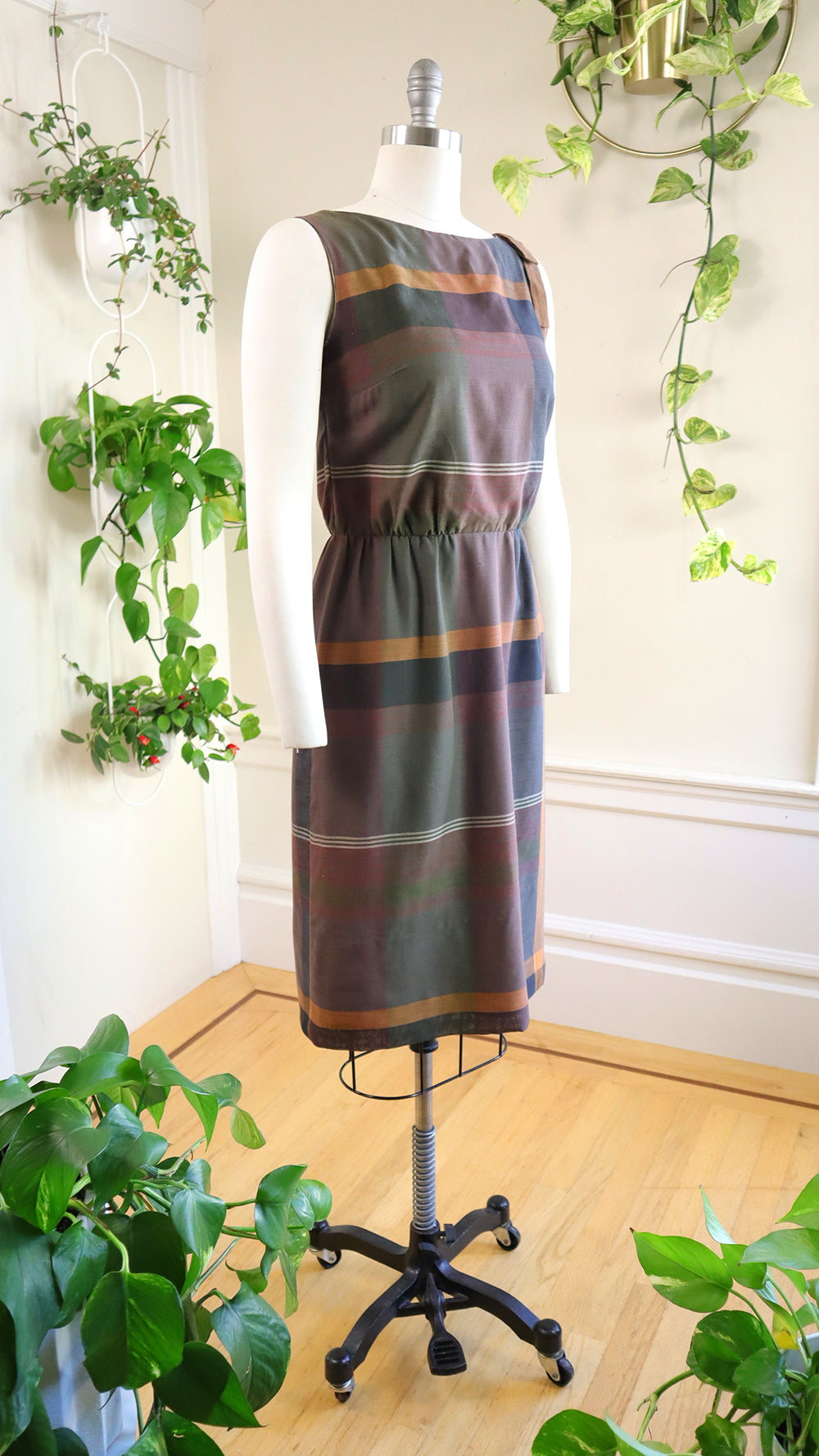 1950s L'AIGLON Brown Plaid Wiggle Dress | medium