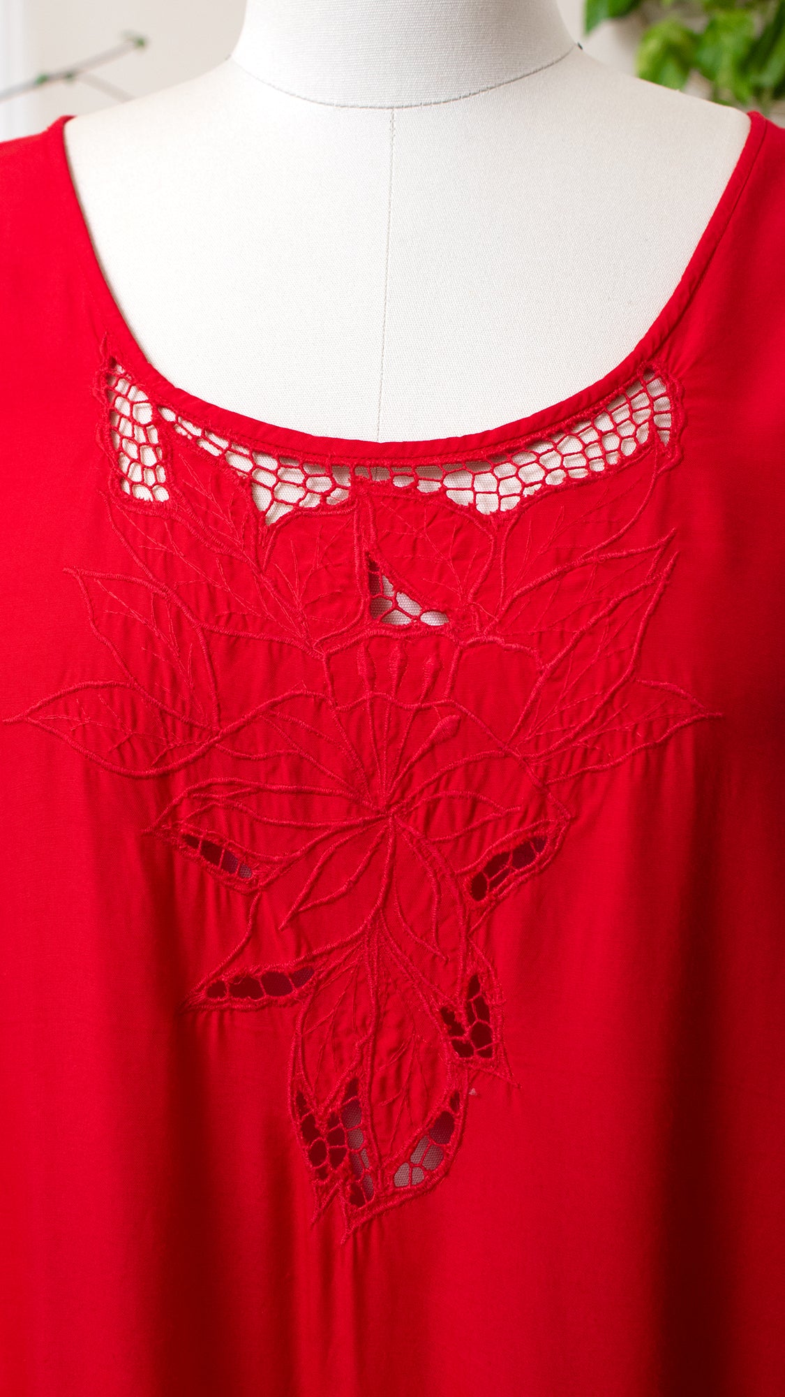 1980s Red Cutwork Hawaiian Dress | medium