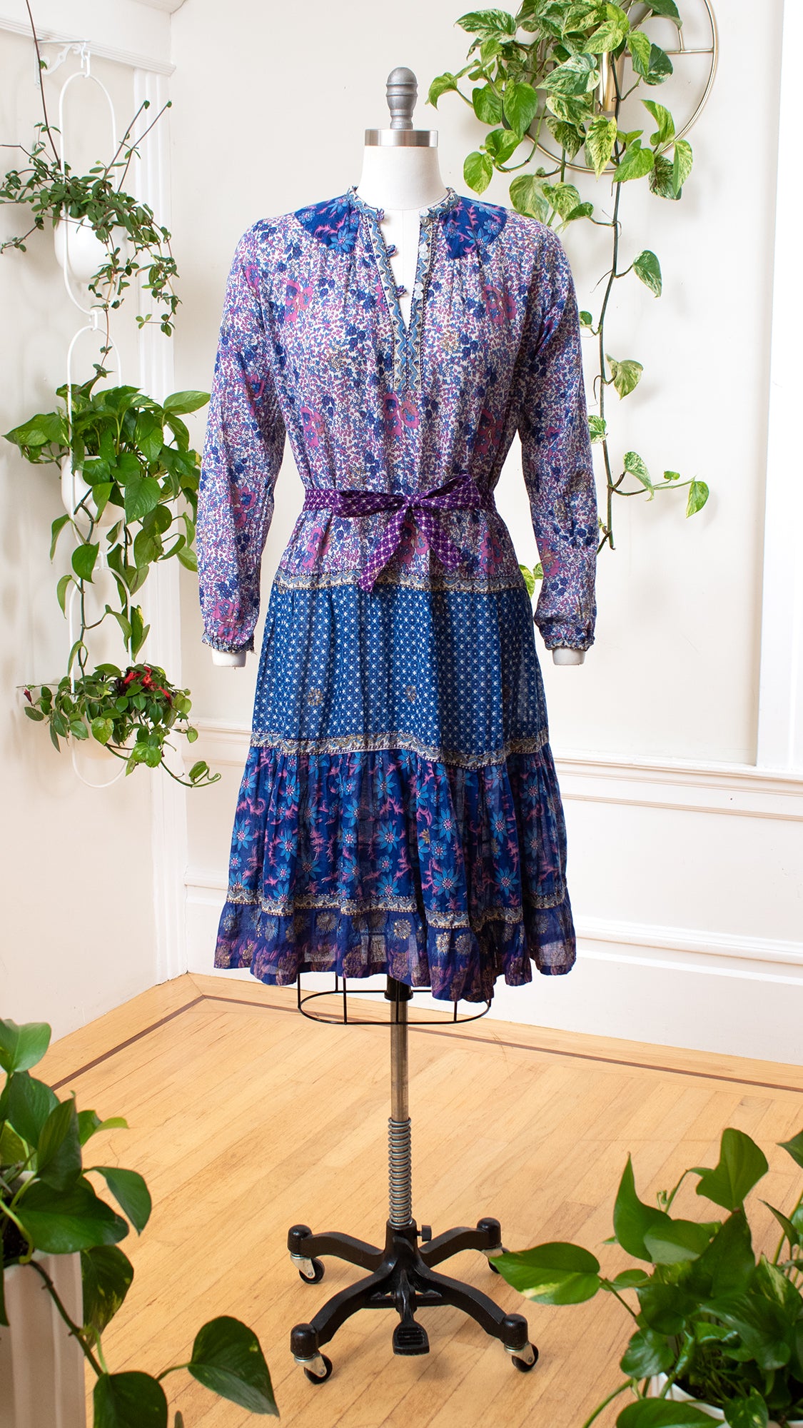 NEW ⭐️ 1970s KAISER Purple Floral Cotton Dress | medium/large