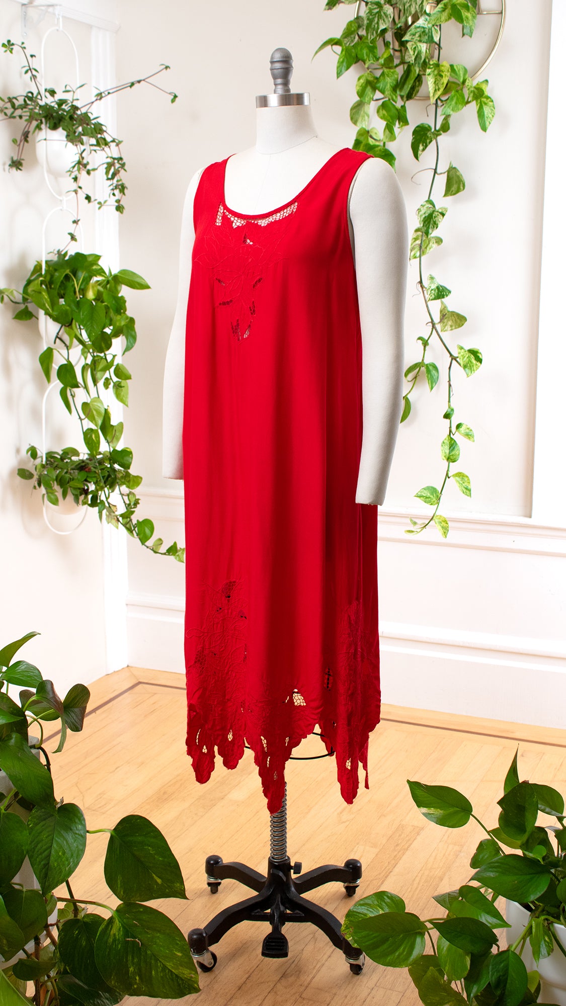 1980s Red Cutwork Hawaiian Dress | medium
