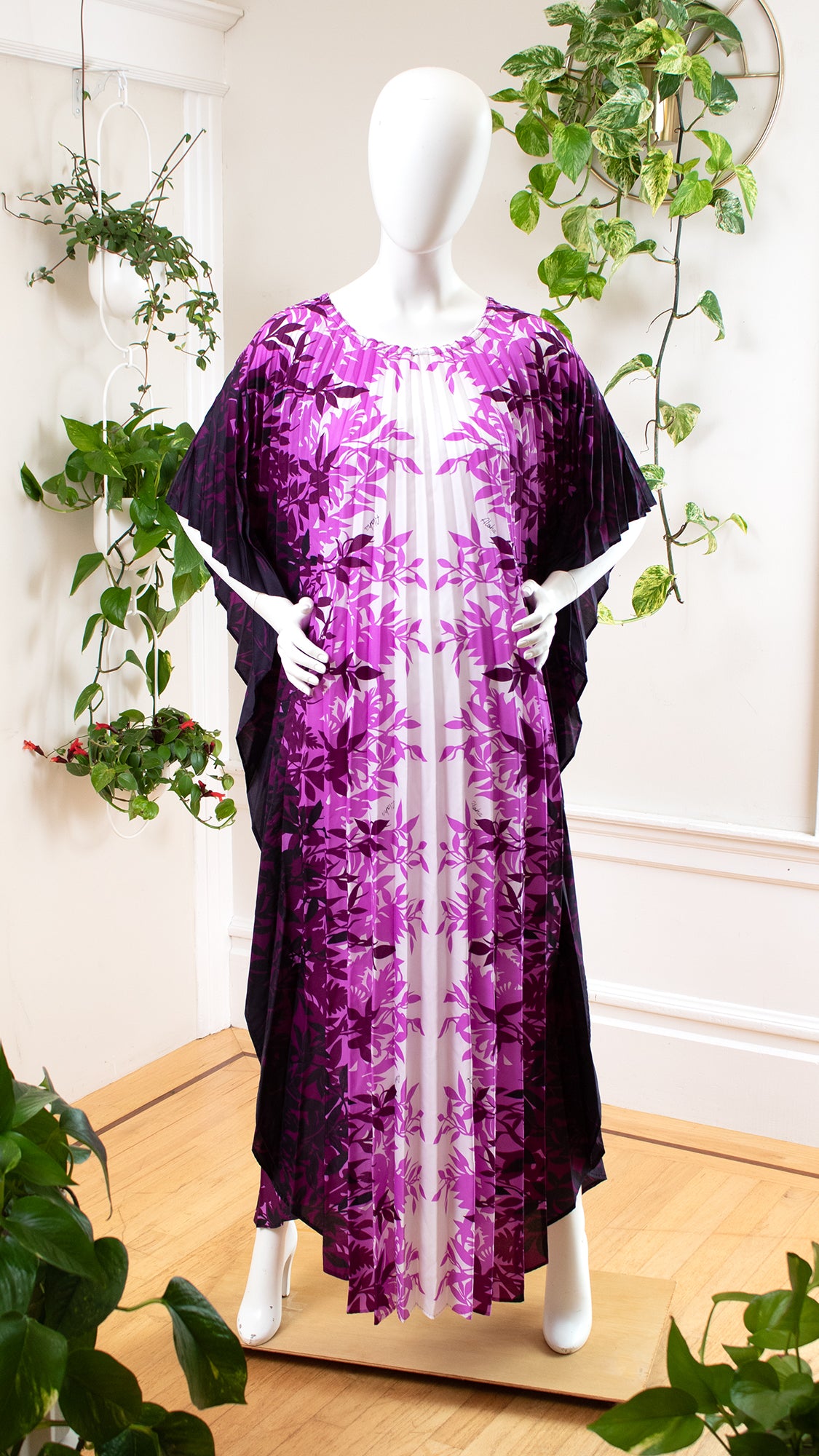 1970s Hawaiian Floral Ombré Accordion Pleated Kaftan | xs-xl