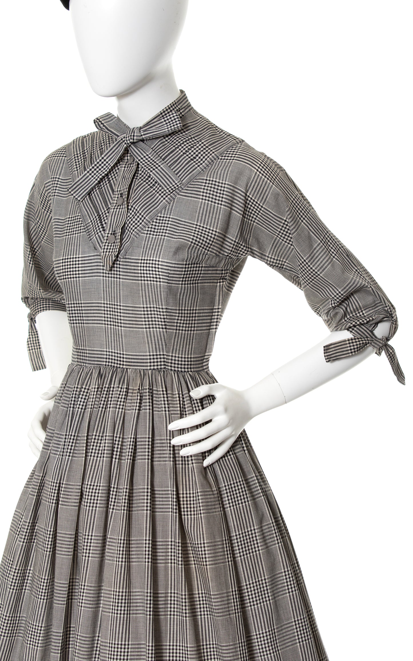 1950s Plaid Cotton Tie Neck Skirt Dress | x-small/small