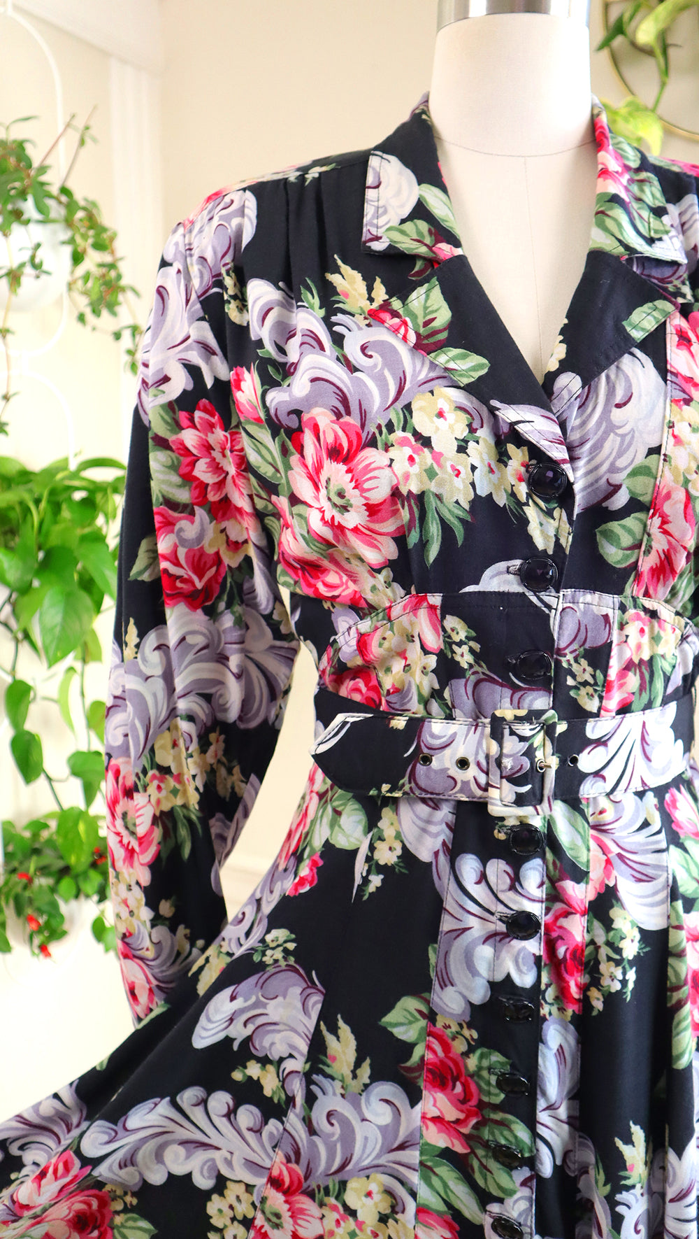 1980s KAREN ALEXANDER Feathers & Floral Shirt Dress | small/medium