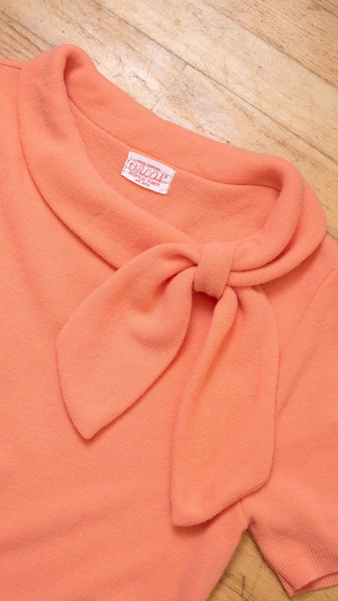 NEW ⭐️ 1960s Peach Knit Skirt Set | small/medium