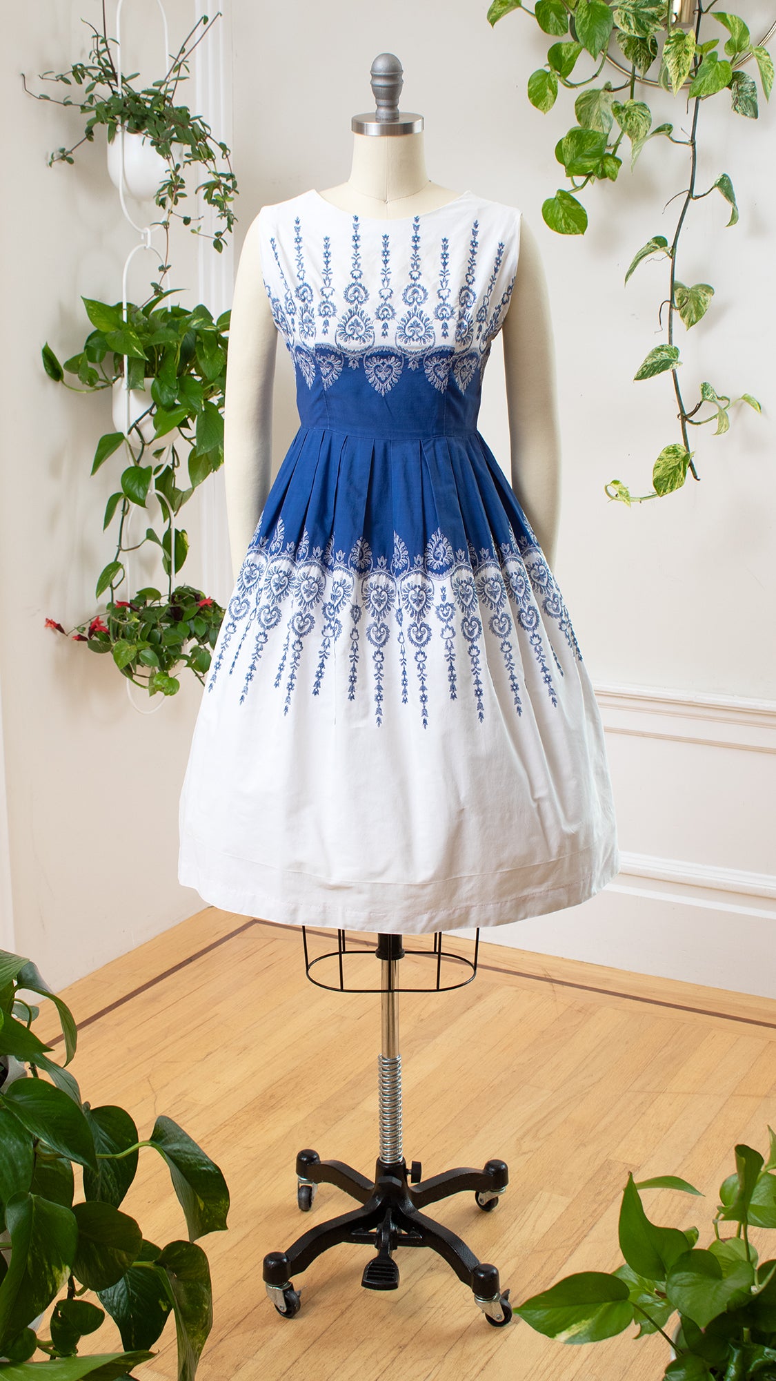 1950s Embroidered Colorblock Sundress | small