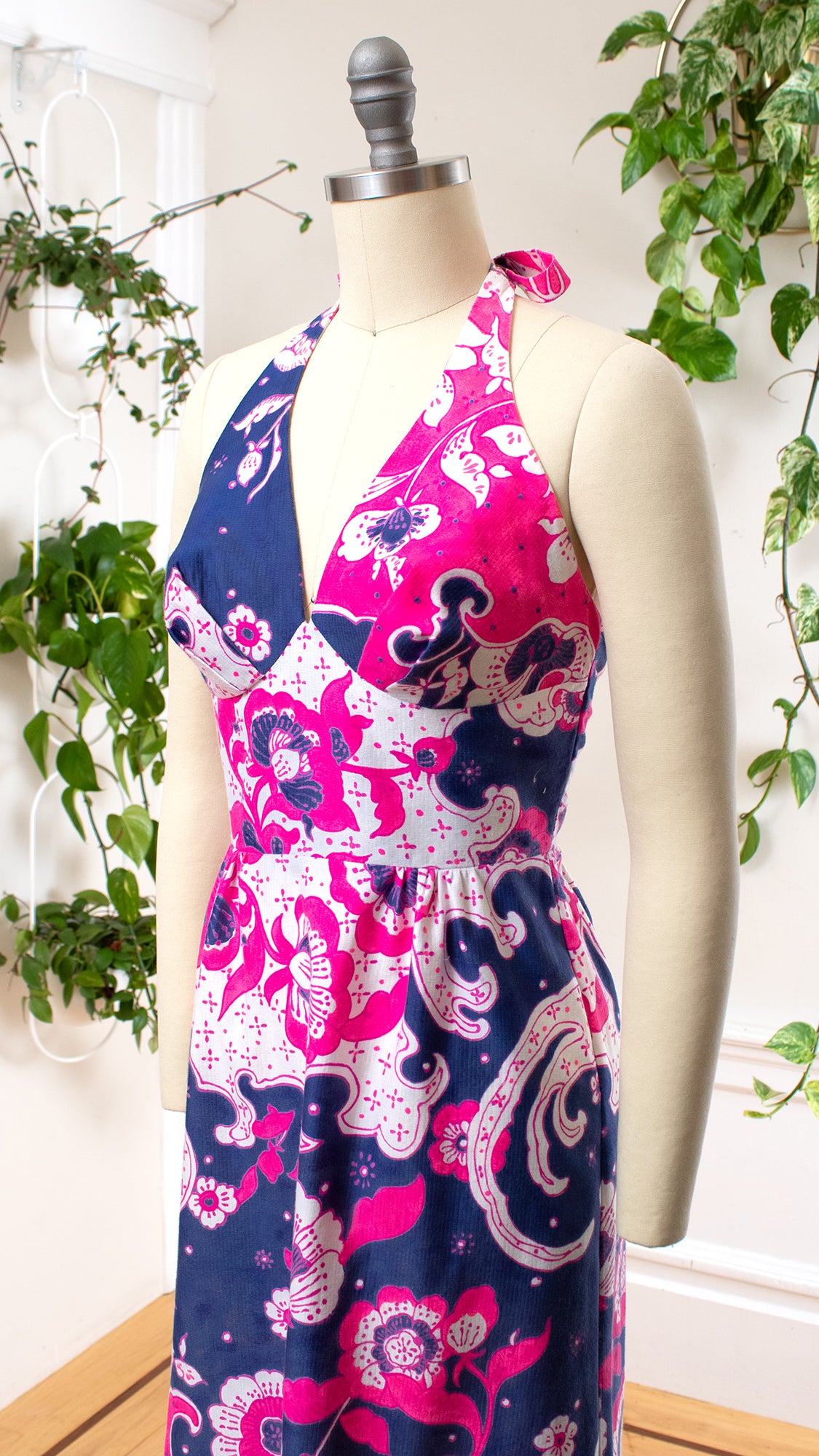 1970s KAMEHAMEHA Floral Halter Maxi Dress | x-small
