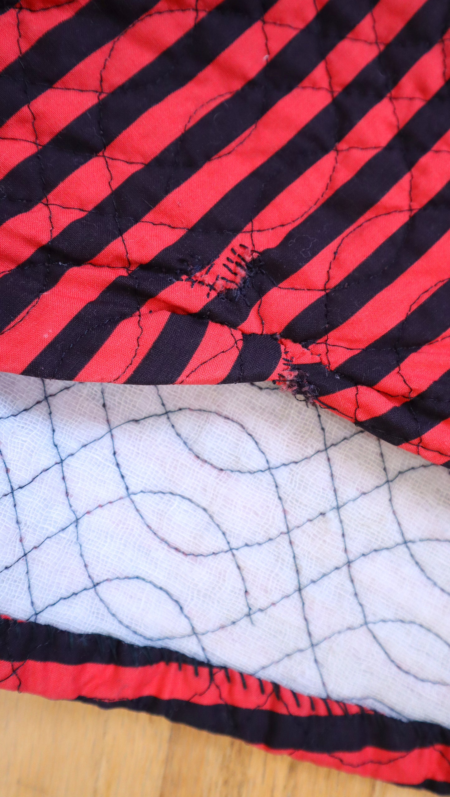 1950s Striped Quilted Circle Skirt | x-small