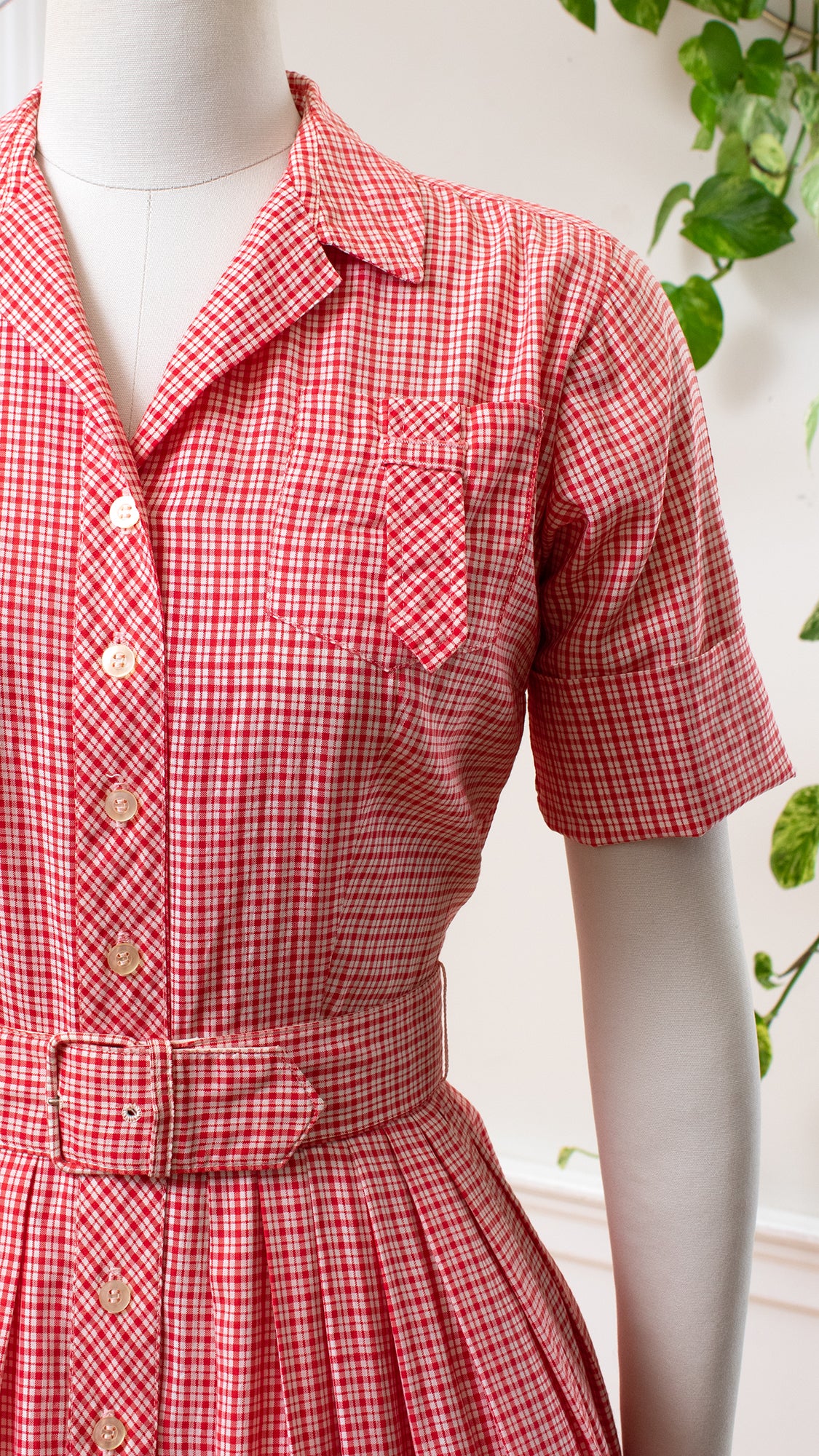 1950s Red Gingham Shirtwaist Dress | small