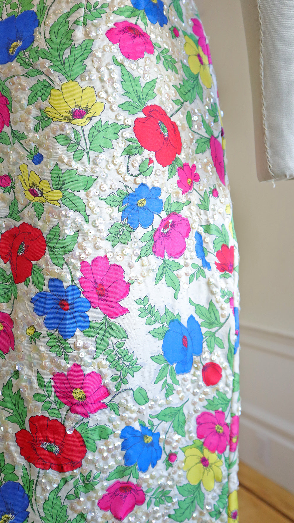 1950s Silk Sequined Floral Cocktail Dress | medium