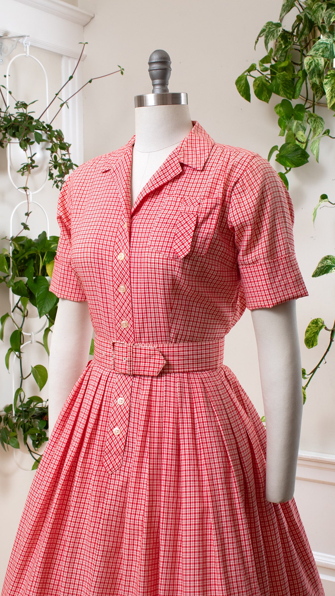 1950s Red Gingham Shirtwaist Dress | small