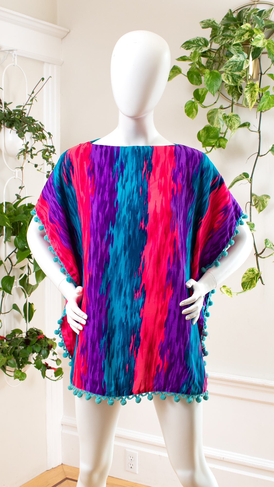 1960s 1970s Psychedelic Barkcloth & Dingle Balls Mini Kaftan | xs-large