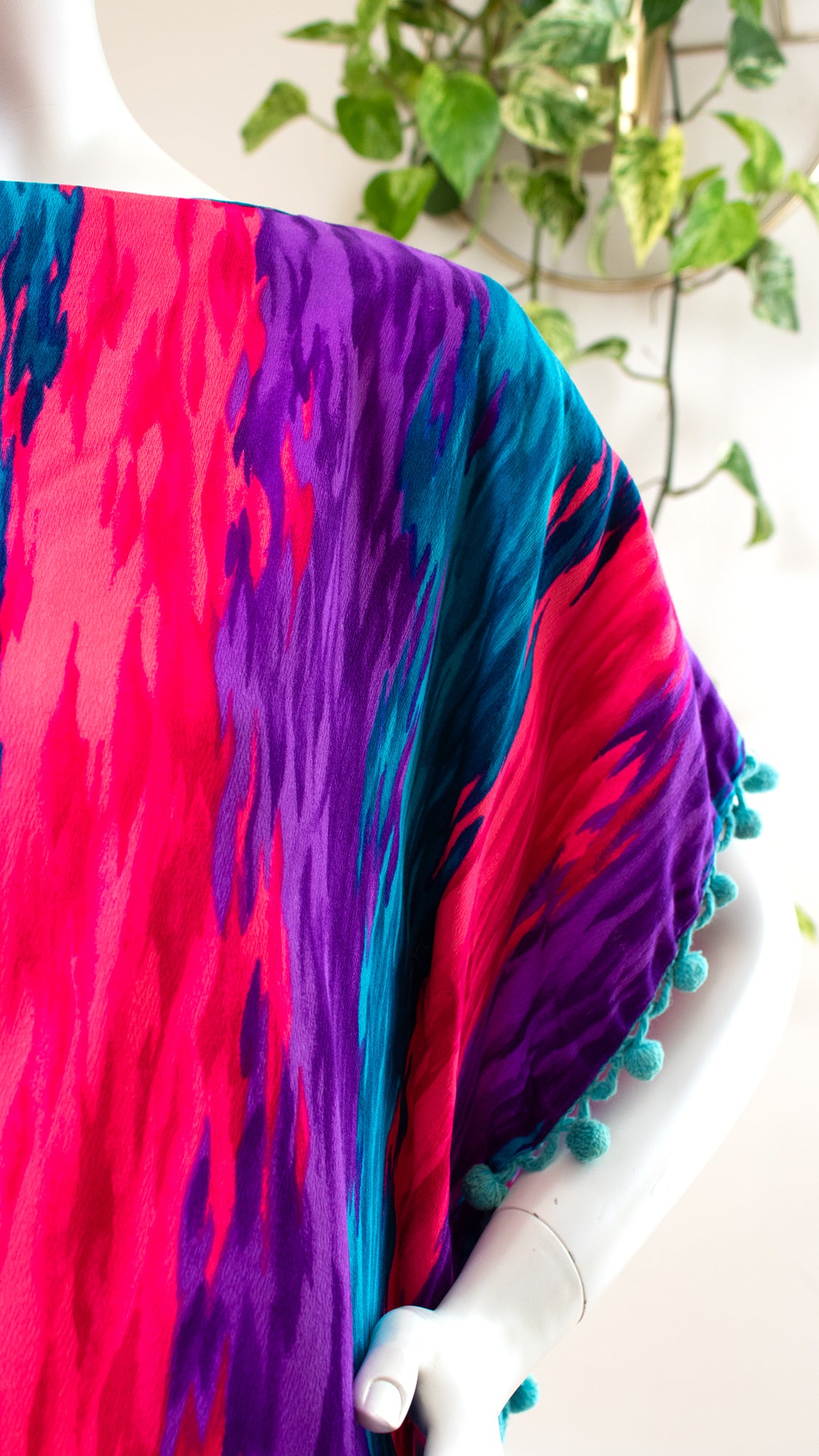 1960s 1970s Psychedelic Barkcloth & Dingle Balls Mini Kaftan | xs-large