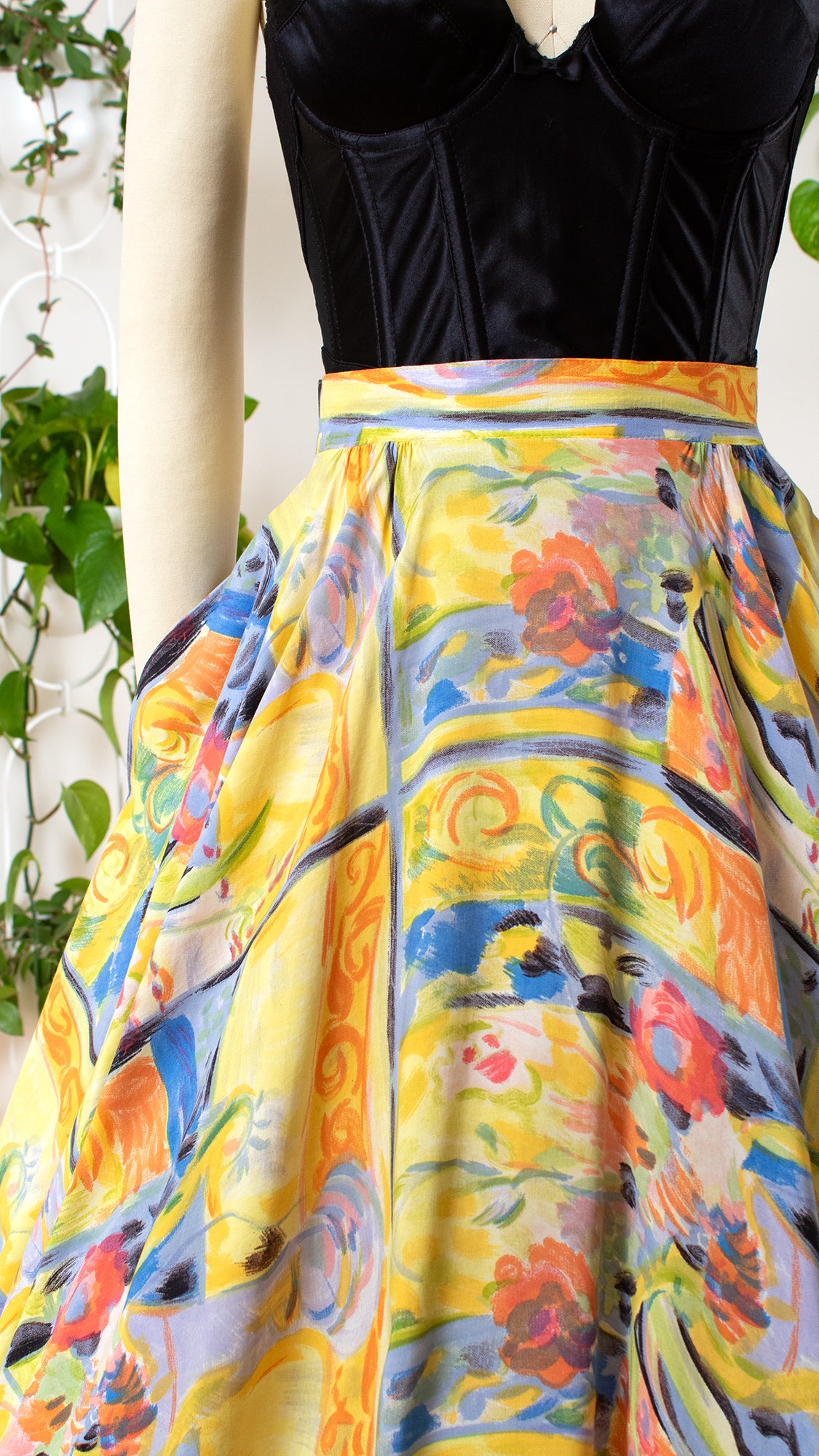 1980s Floral Still Life Novelty Print Circle Skirt | small