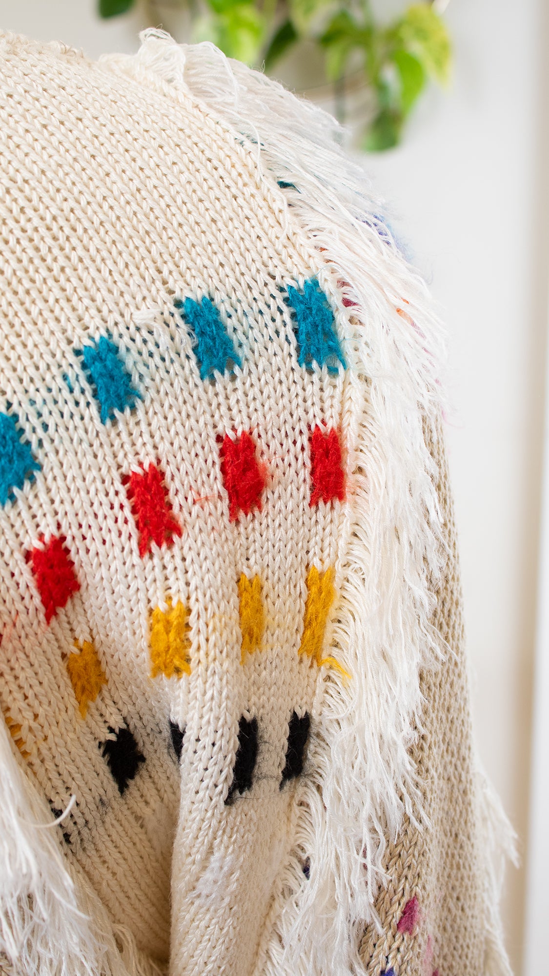 NEW ⭐️ 1980s Fringed Art Sweater | small/medium