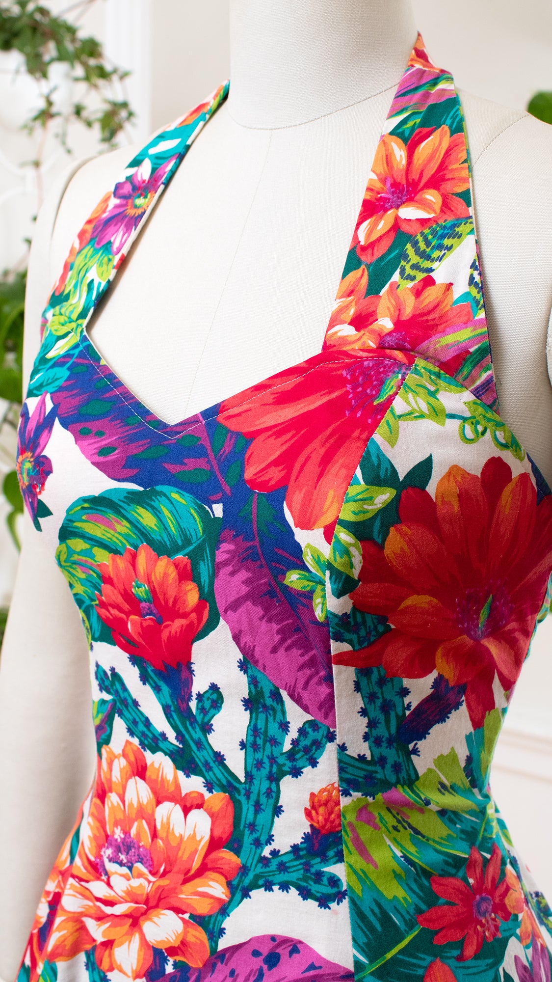 1990s Floral Cactus Halter Dress | medium