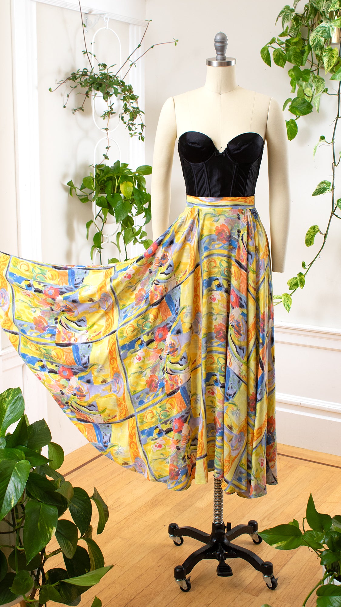 1980s Floral Still Life Novelty Print Circle Skirt | small