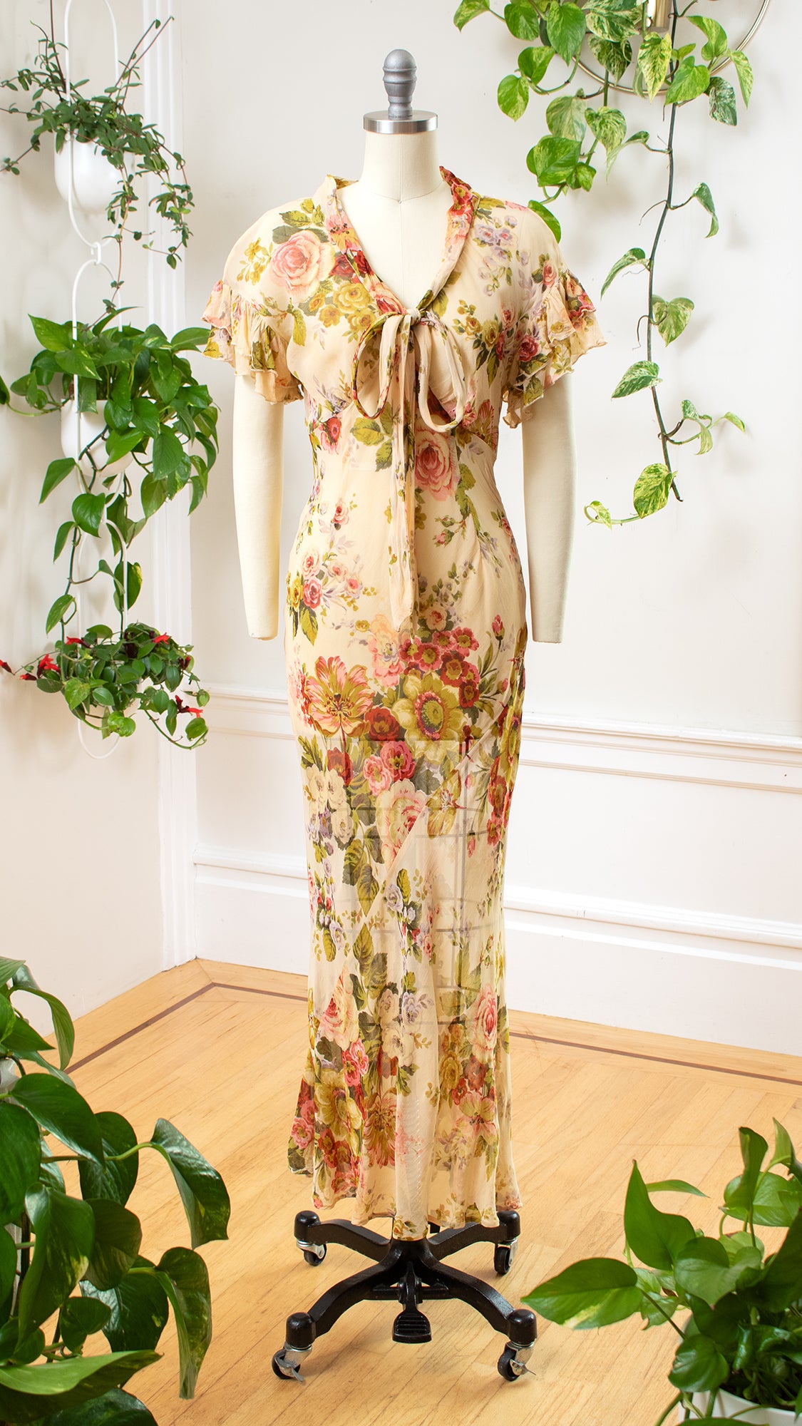 2000s does 1930s Floral Bias Cut Dress | x-small/small 2000s does 1930s Floral Bias Cut Dress | x-small/small