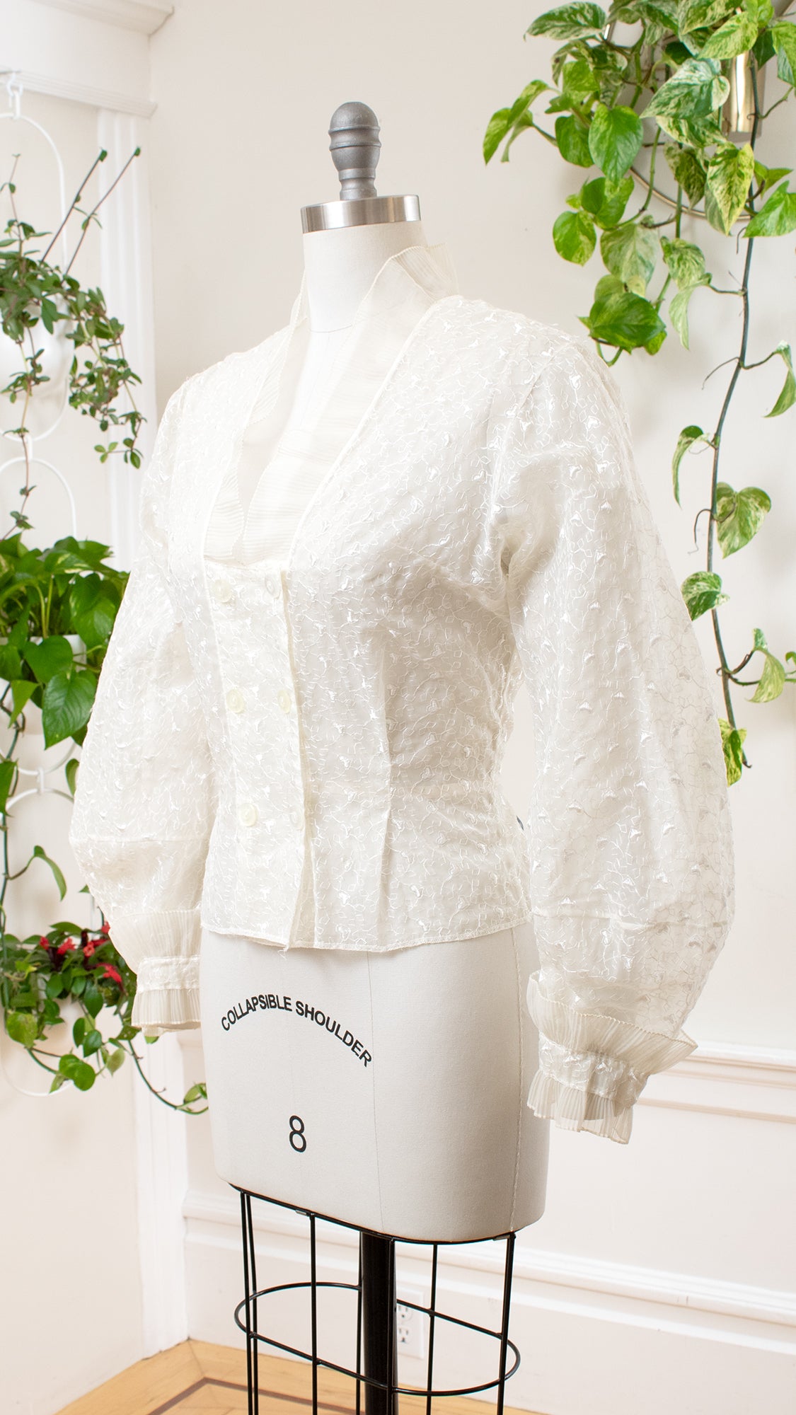 1950s Heart Embroidered Sheer Blouse | medium/large