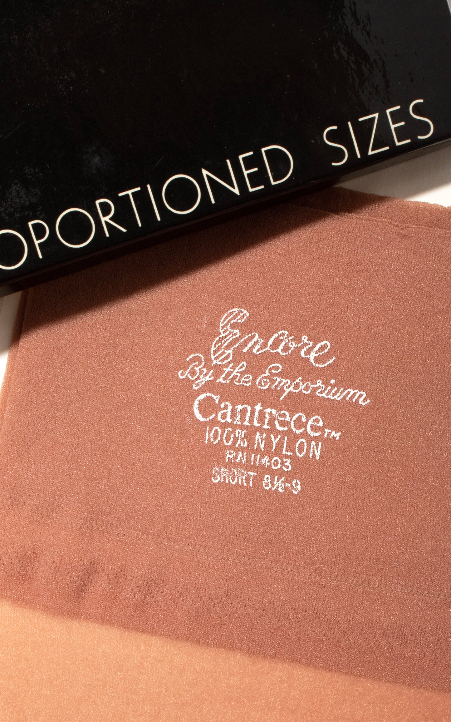 1960s Encore Seamless Nylon Stockings x3 Pairs in French Fawn |(size 8.5-9 short)