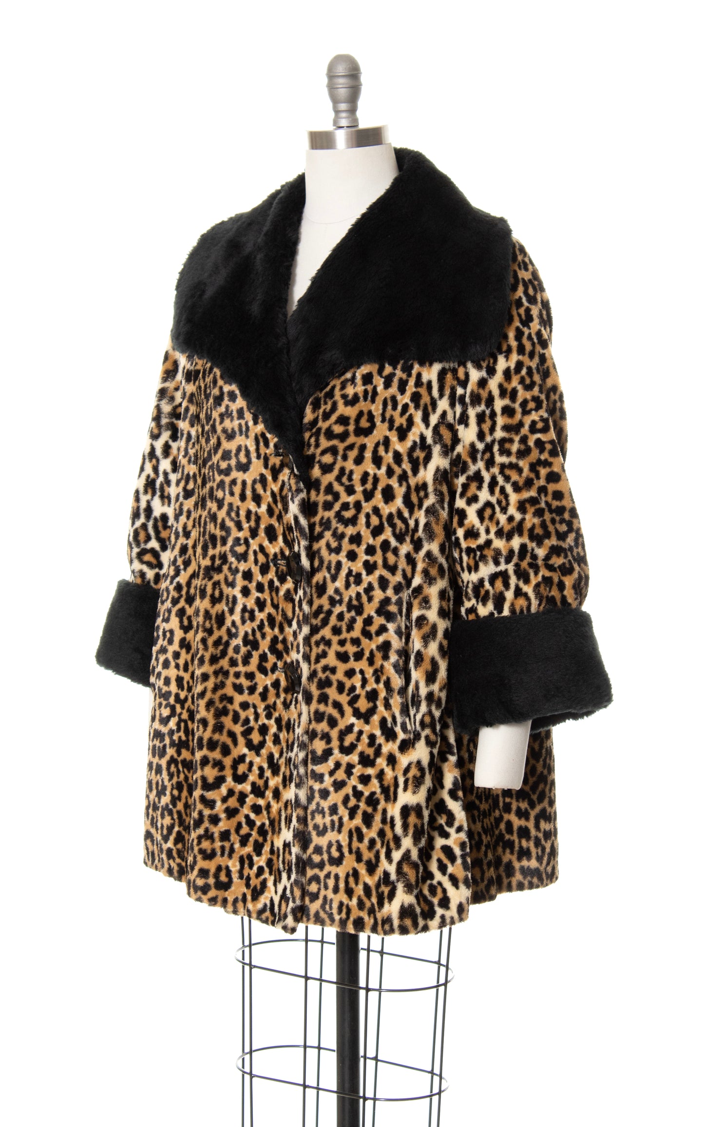 1960s 1970s Leopard Print Faux Fur Coat | large/x-large