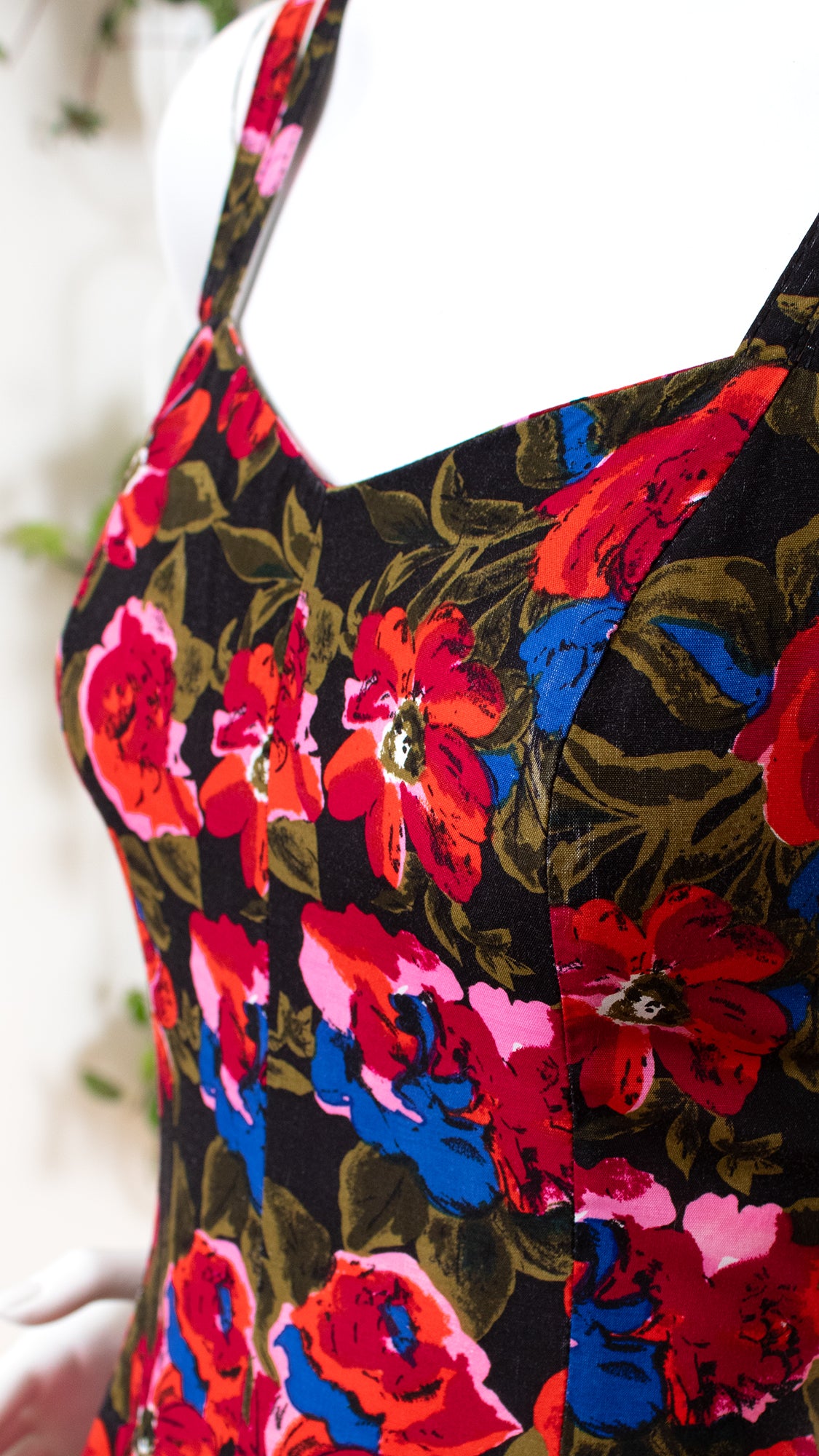1990s ALL THAT JAZZ Floral Rayon Romper | small/medium