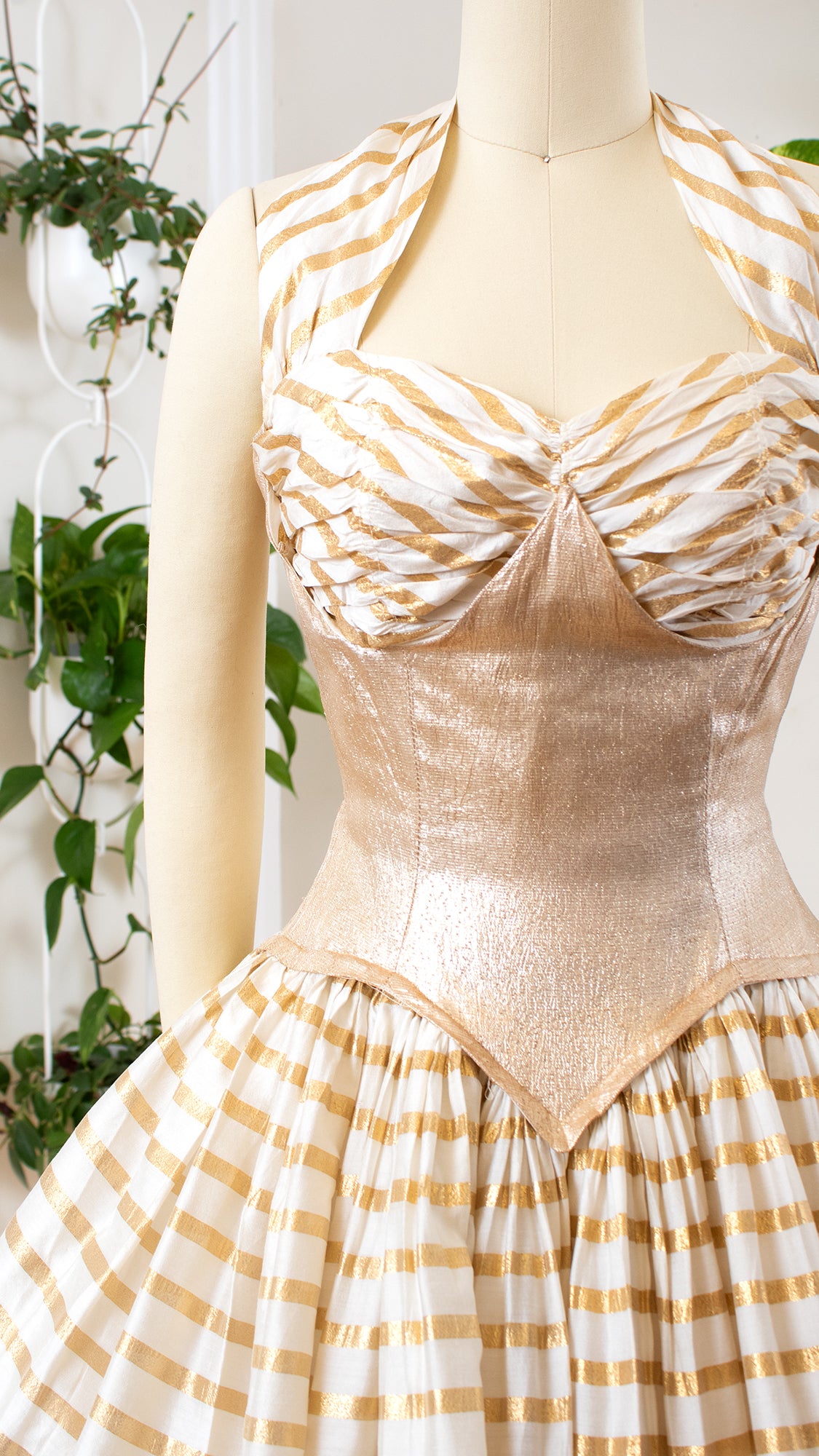 NEW ⭐️ 1950s Gold Lamé Striped Halter Gown | x-small