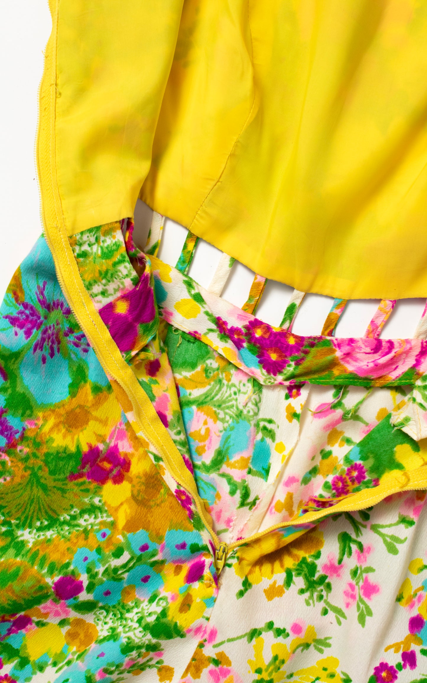 1960s Cutout Cage Waist Floral Jumpsuit | x-small