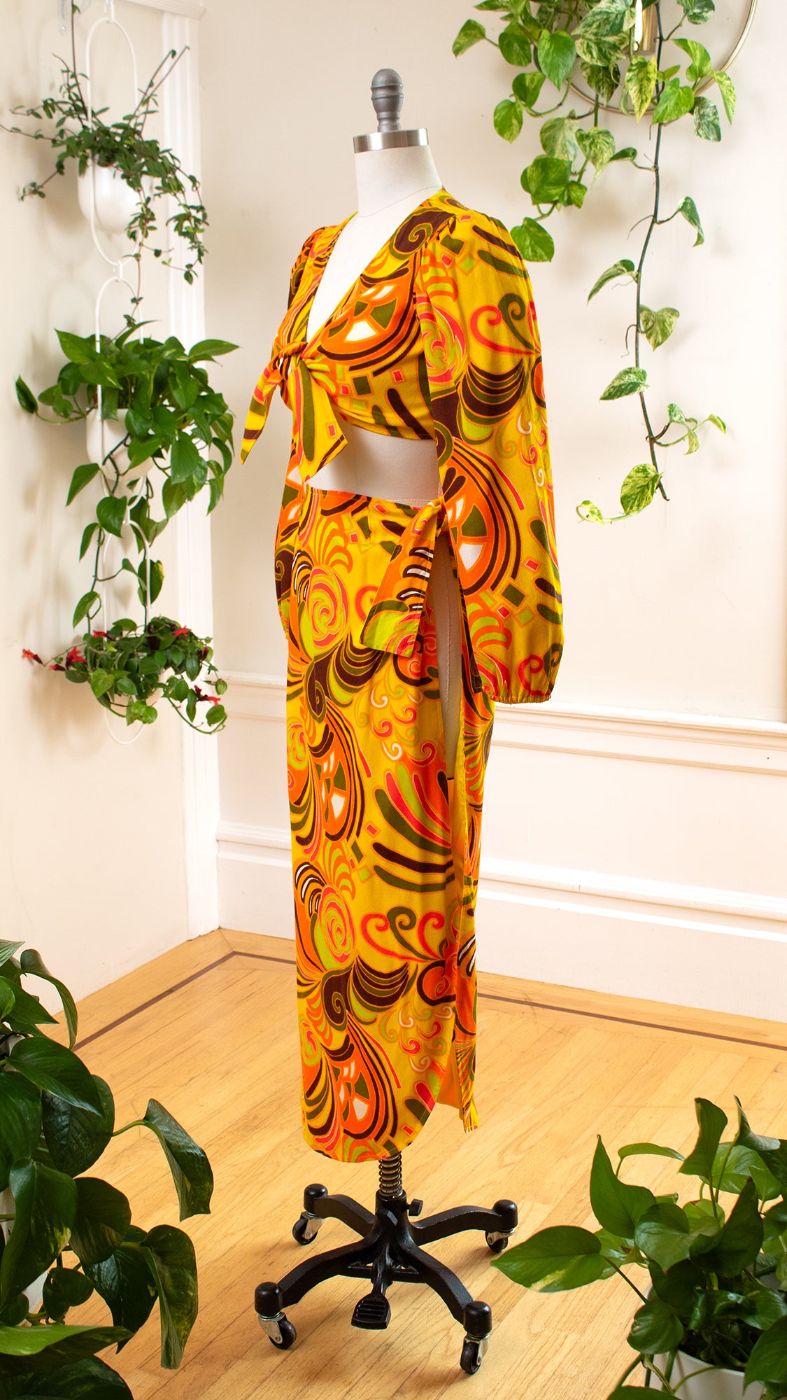 1970s Psychedelic Barkcloth Crop Top & Wrap Skirt Set | small/medium