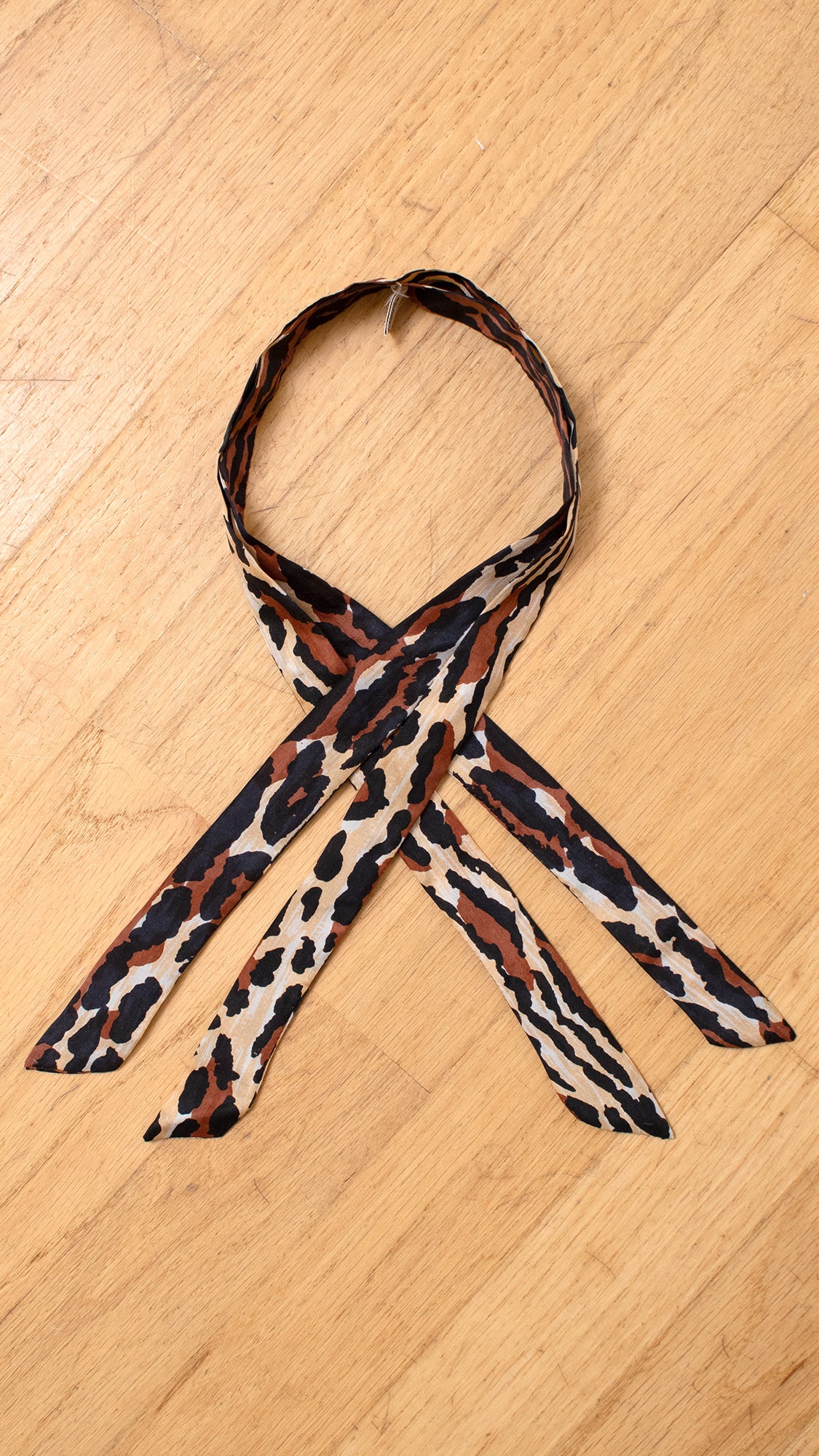 1950s VERA NEUMANN Silk Leopard Print Tie