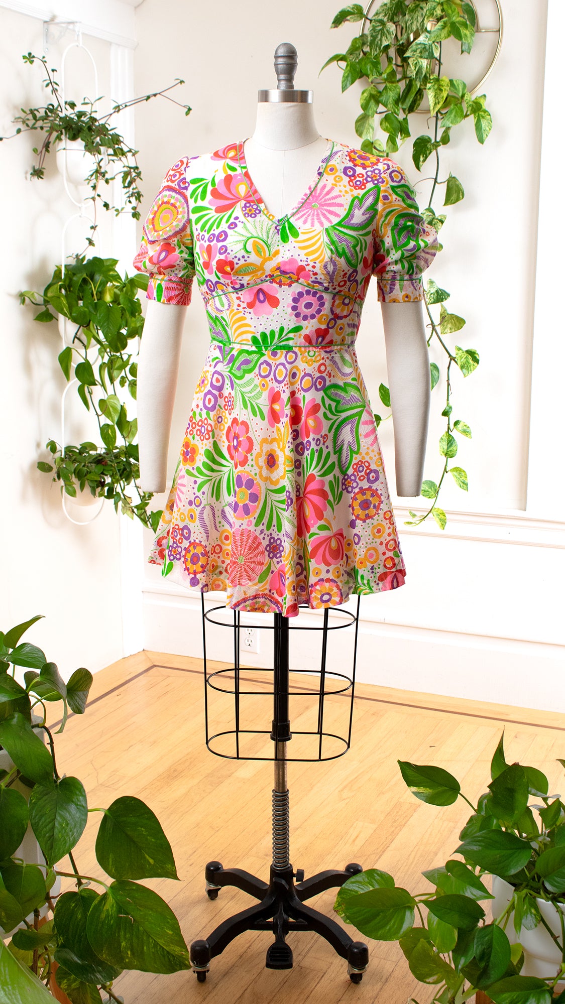 1960s Floral Skater Dress | small