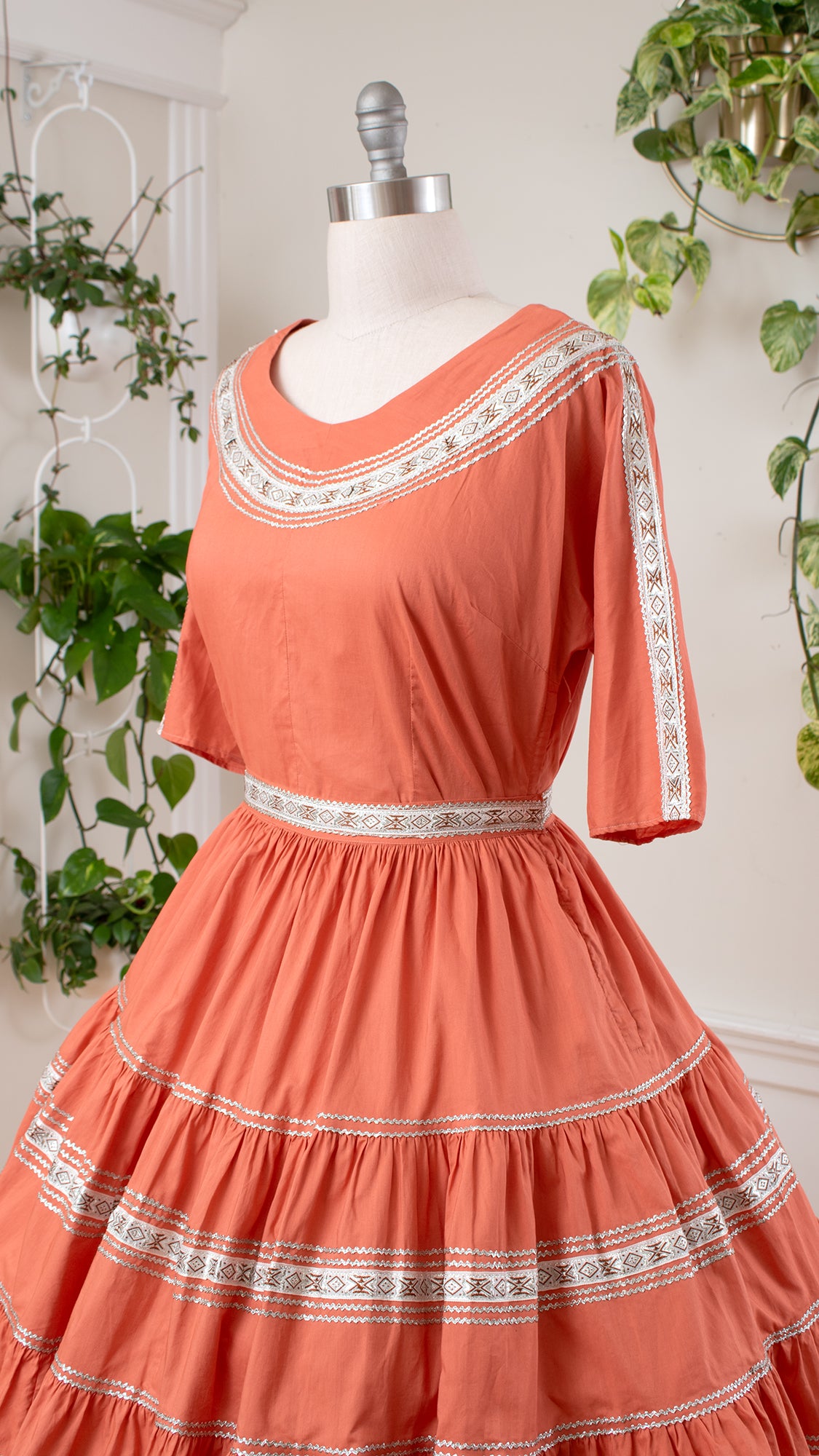 1950s Salmon Blouse & Skirt Patio Set | large