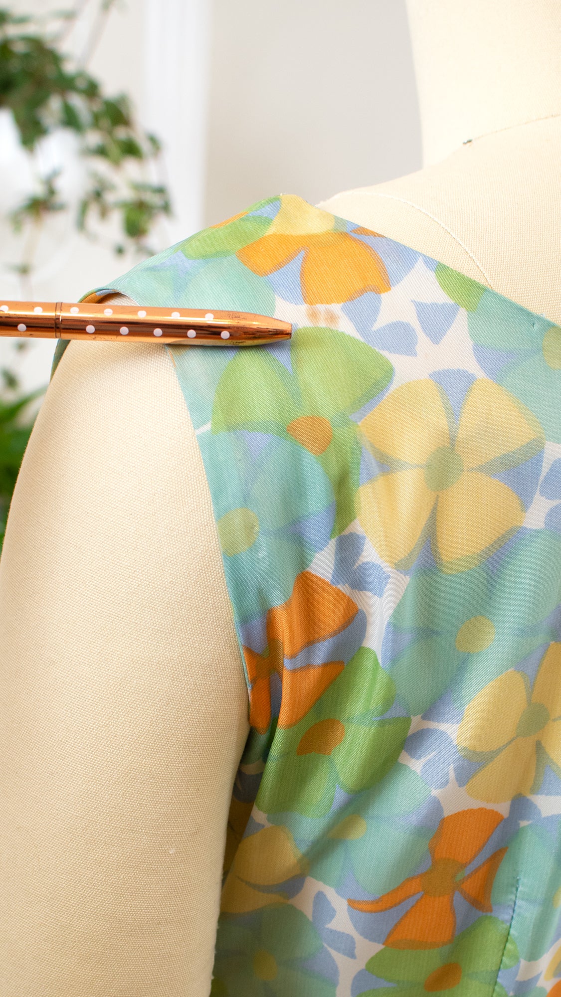 1960s Floral Party Dress | x-small