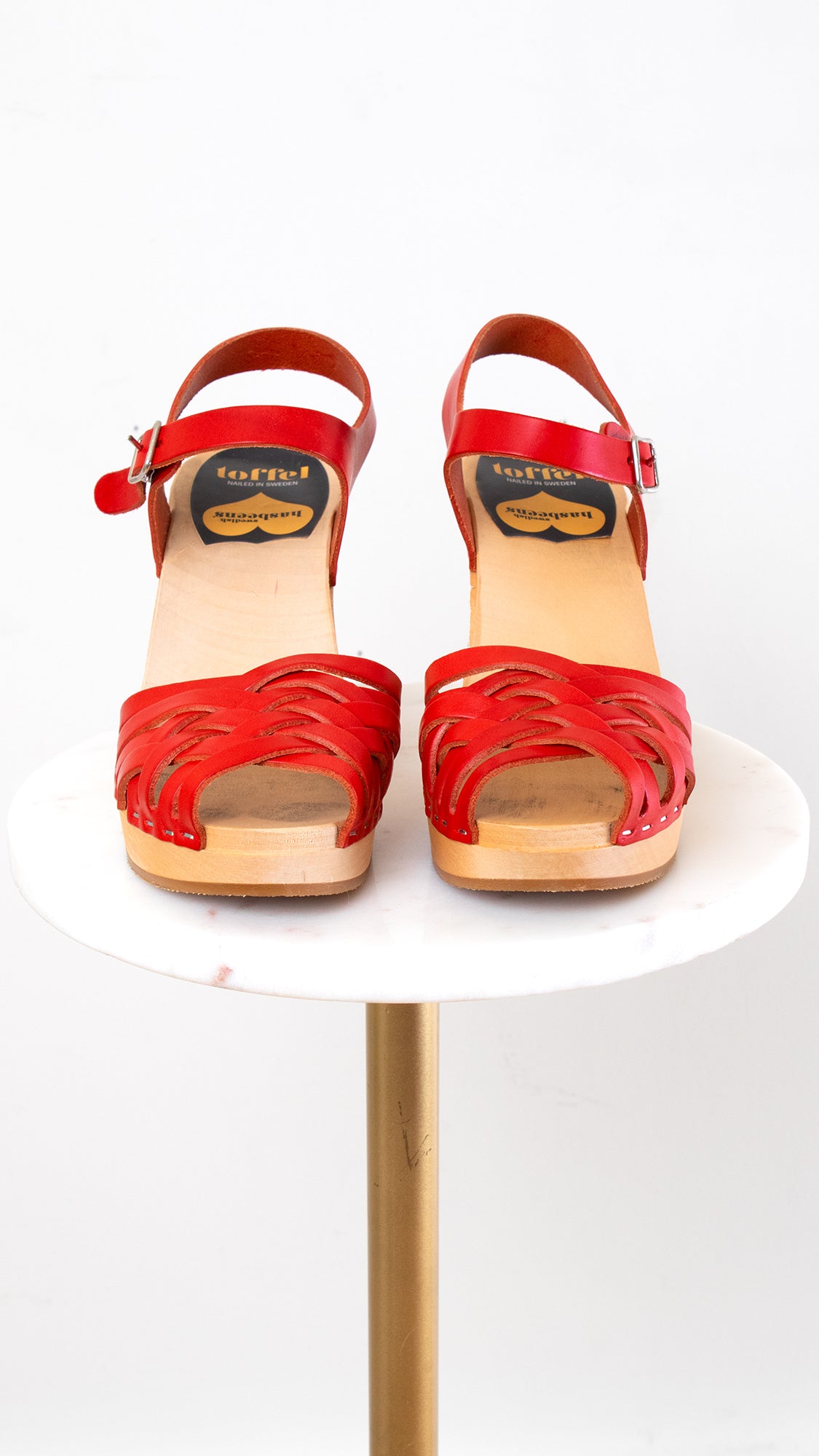 Modern HASBEENS Red Leather Clog Sandals | size US 8.5
