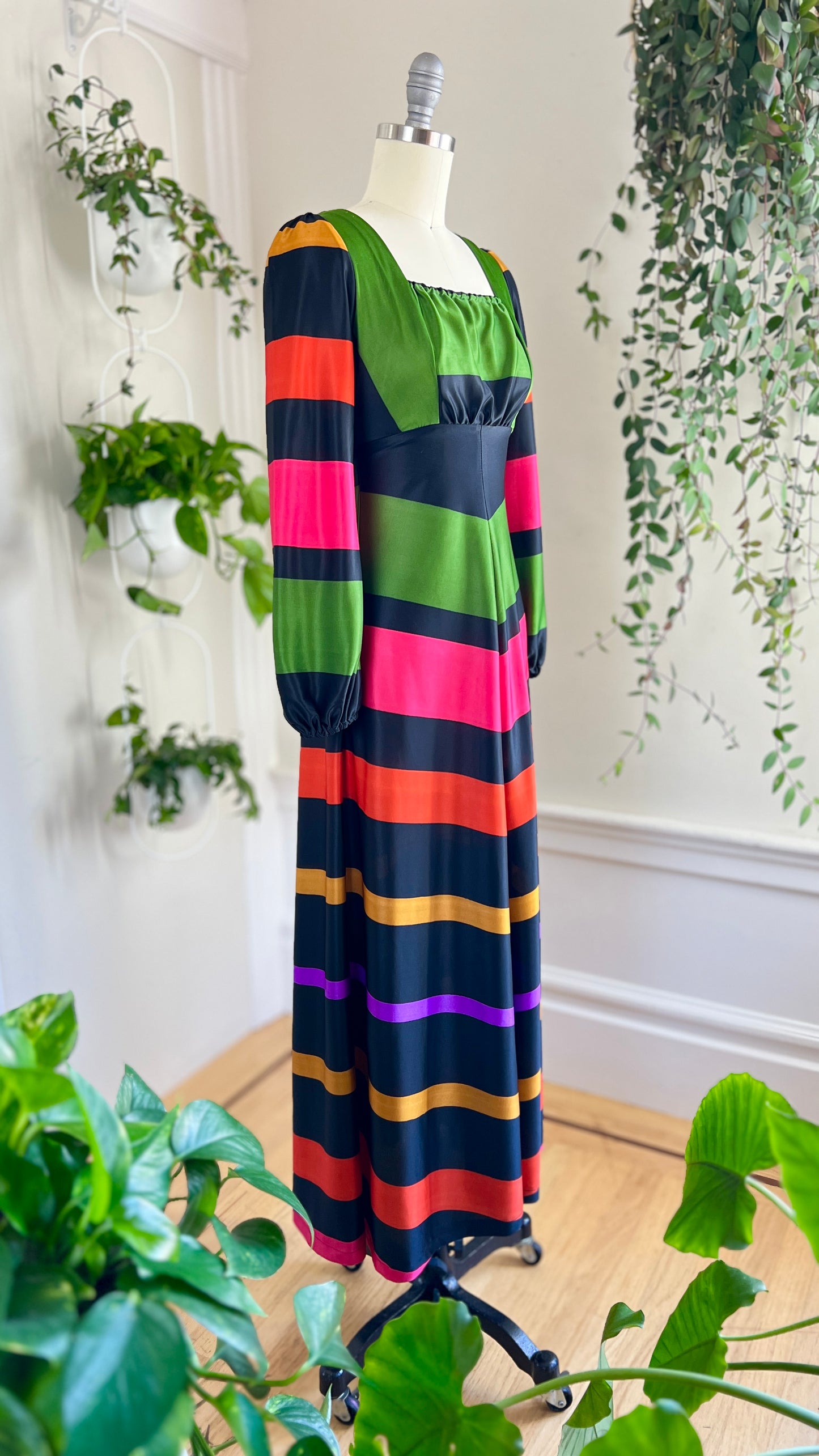 1970s Chevron Striped Maxi Dress | x-small