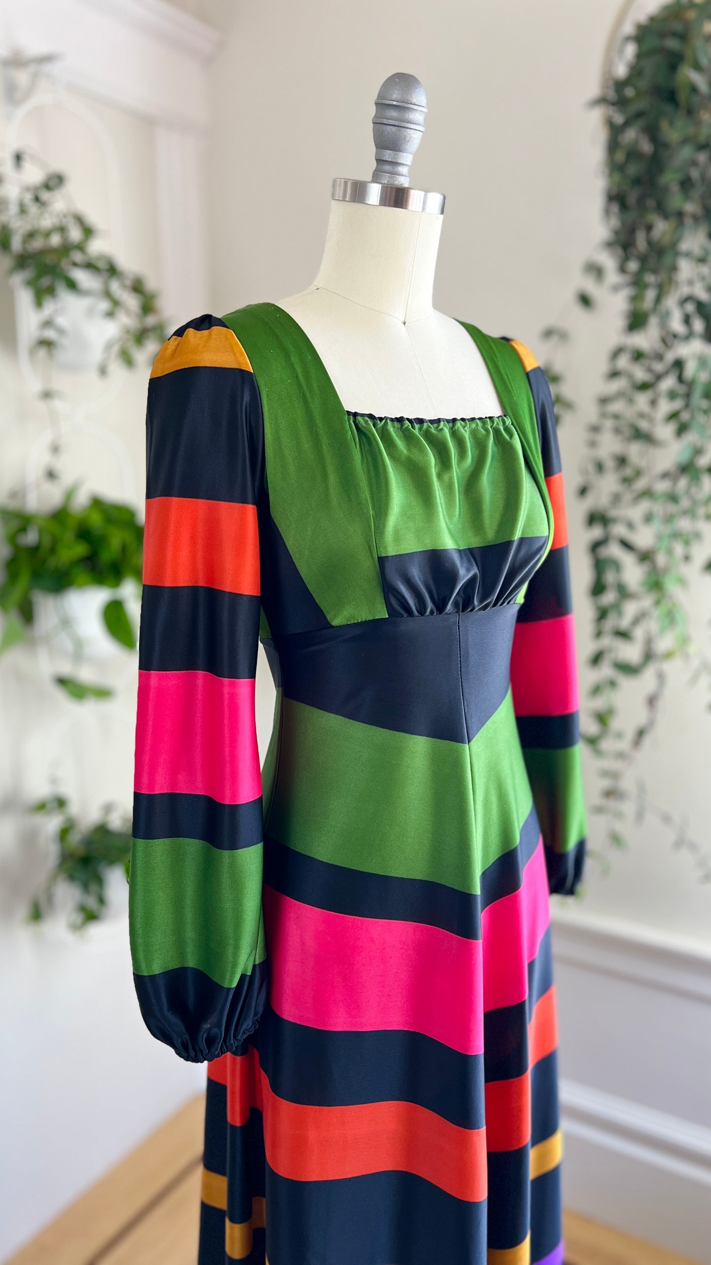 1970s Chevron Striped Maxi Dress | x-small